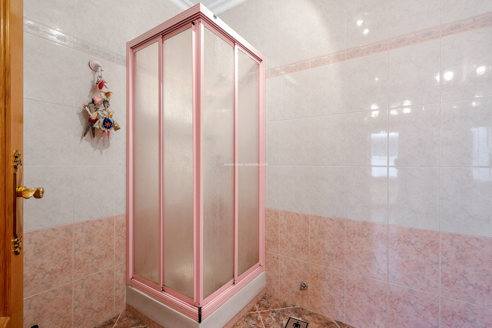Resale - Villa - Jacarilla