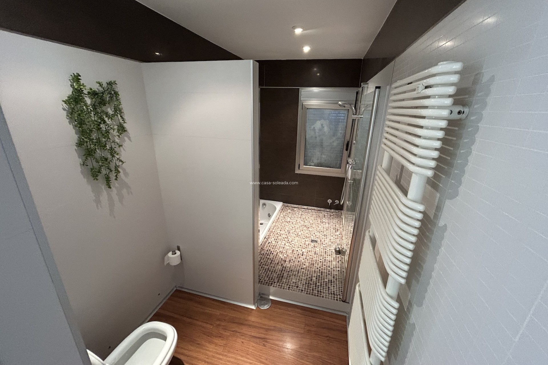 Resale - Villa - La Nucía - Costa Blanca