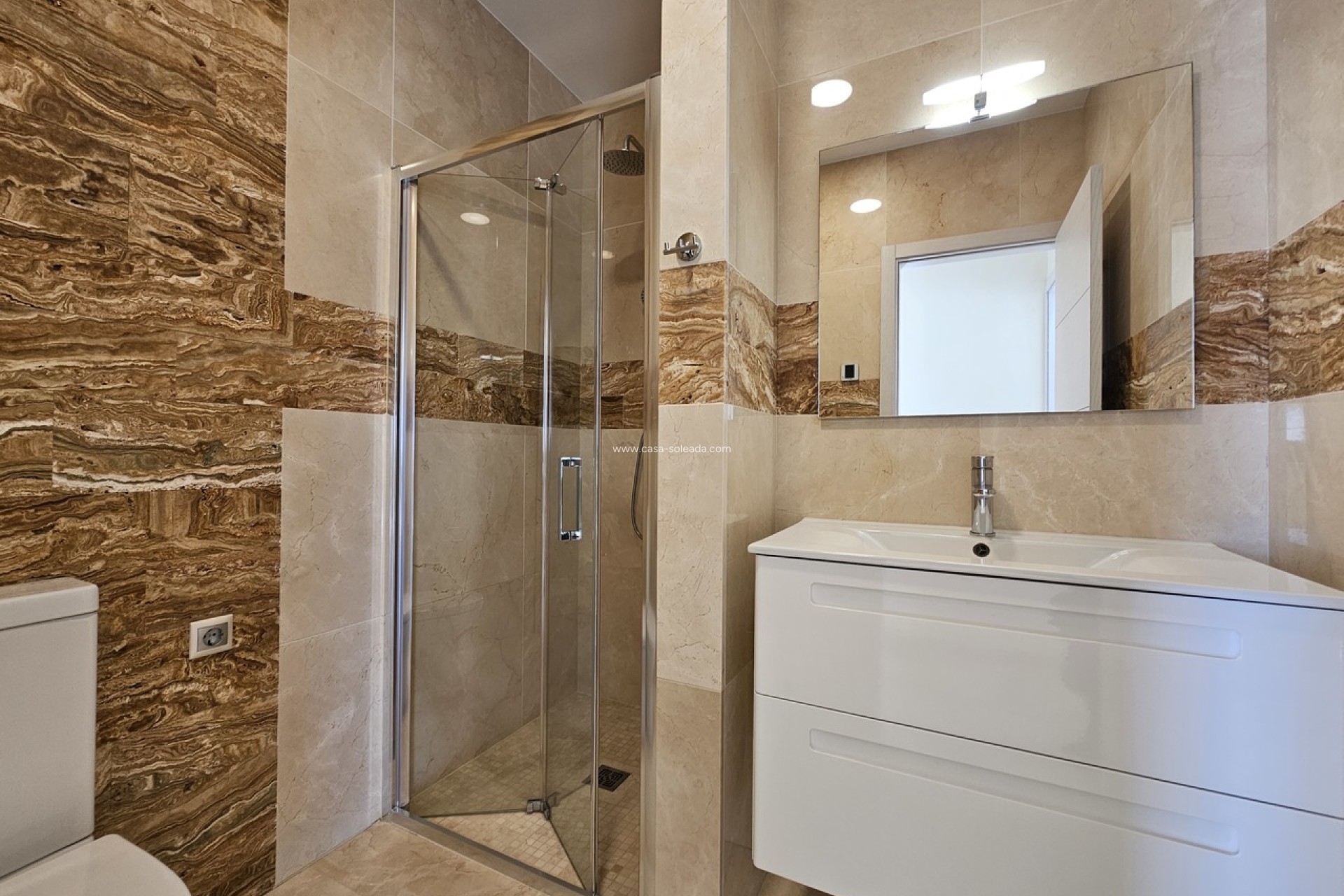 Resale - Villa - La Zenia