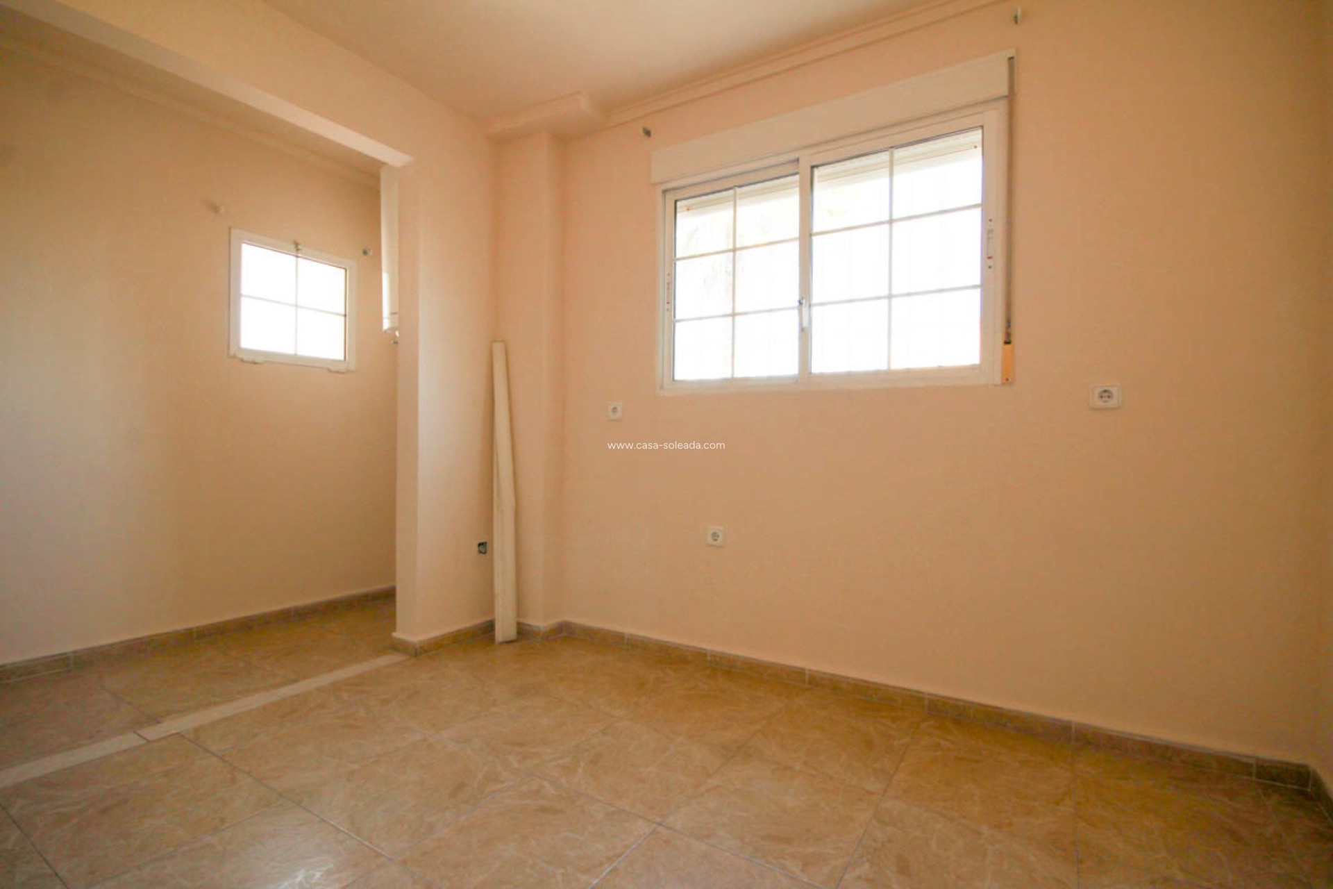 Resale - Villa - La Zenia
