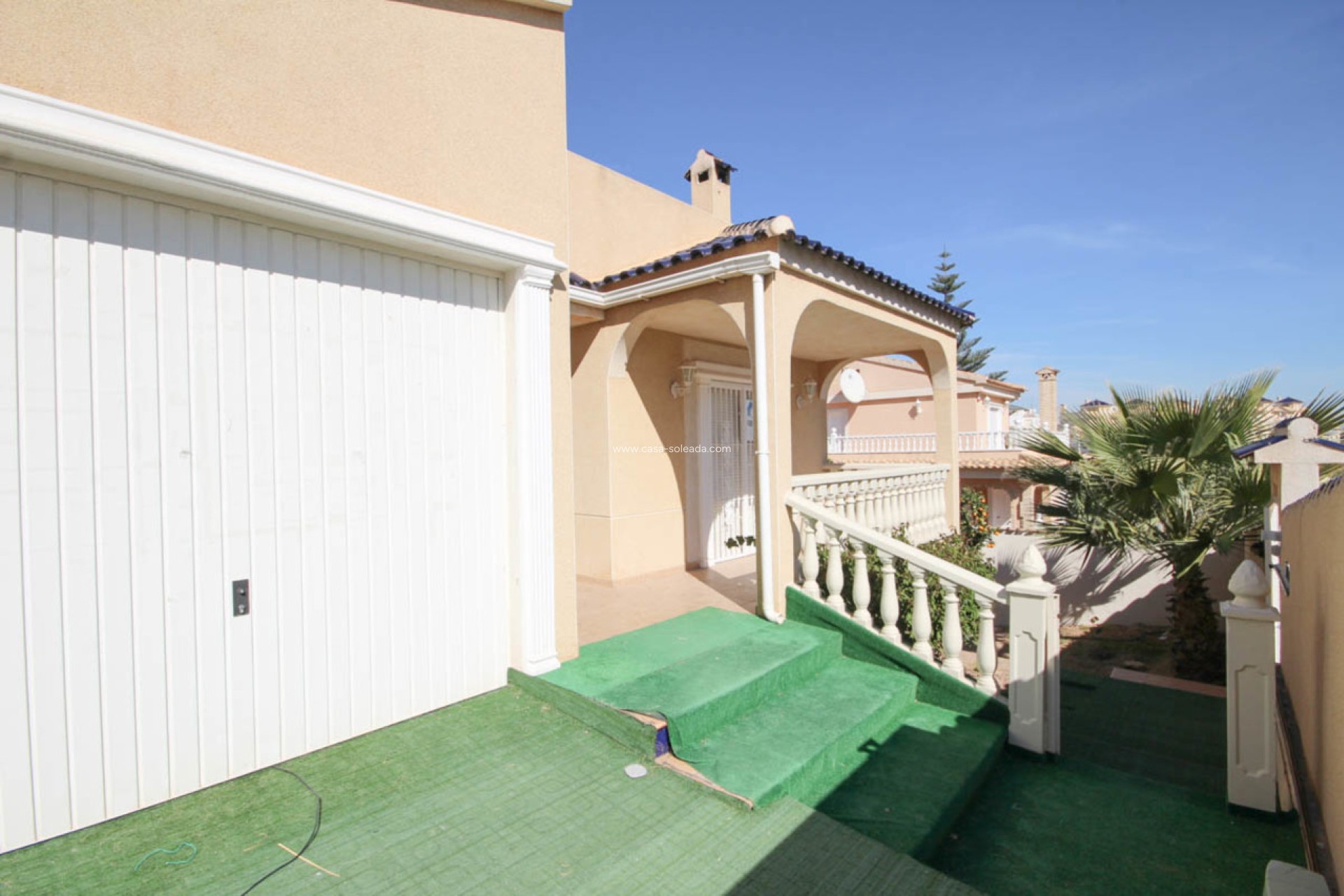 Resale - Villa - La Zenia
