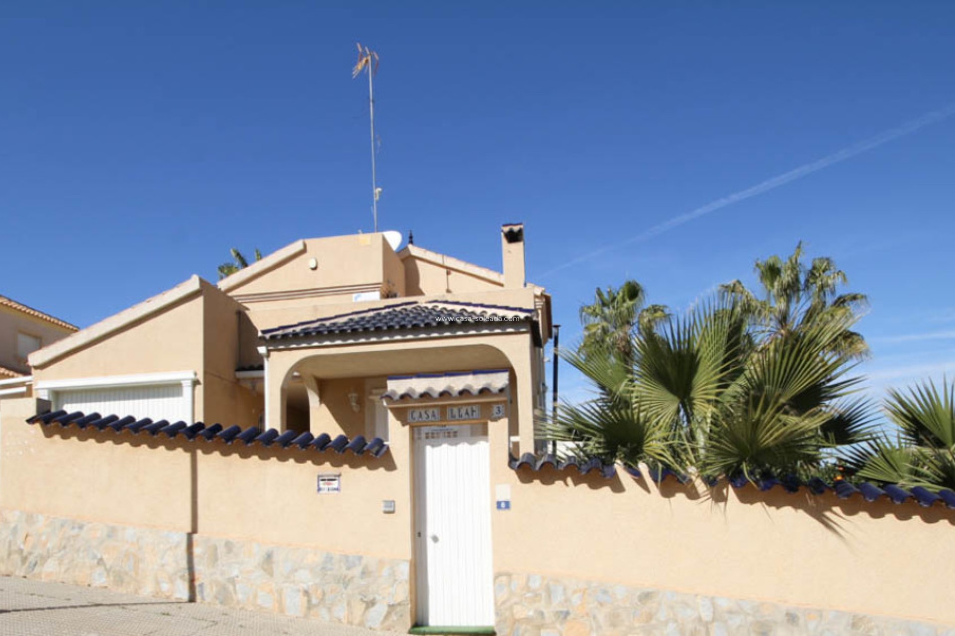 Resale - Villa - La Zenia
