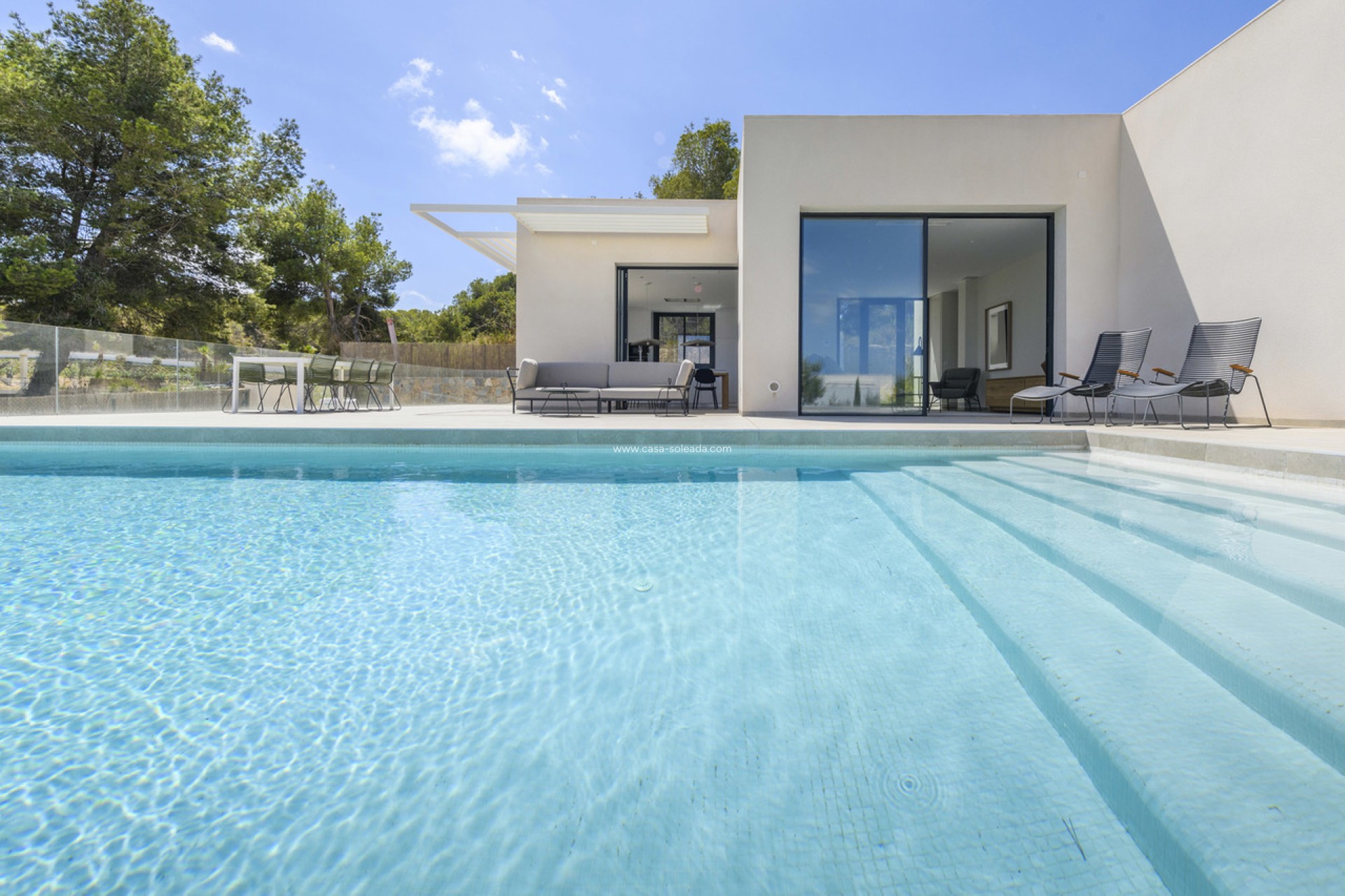 Resale - Villa - Las Colinas Golf Resort