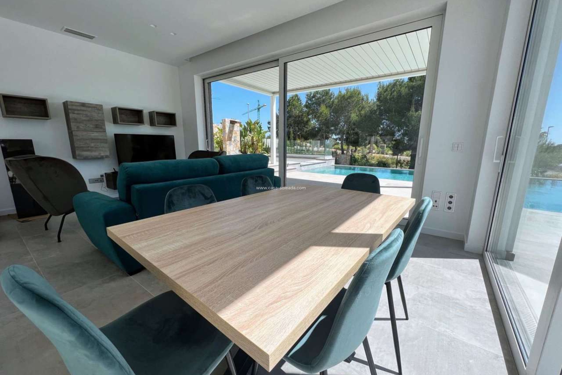 Resale - Villa - Las Colinas Golf Resort