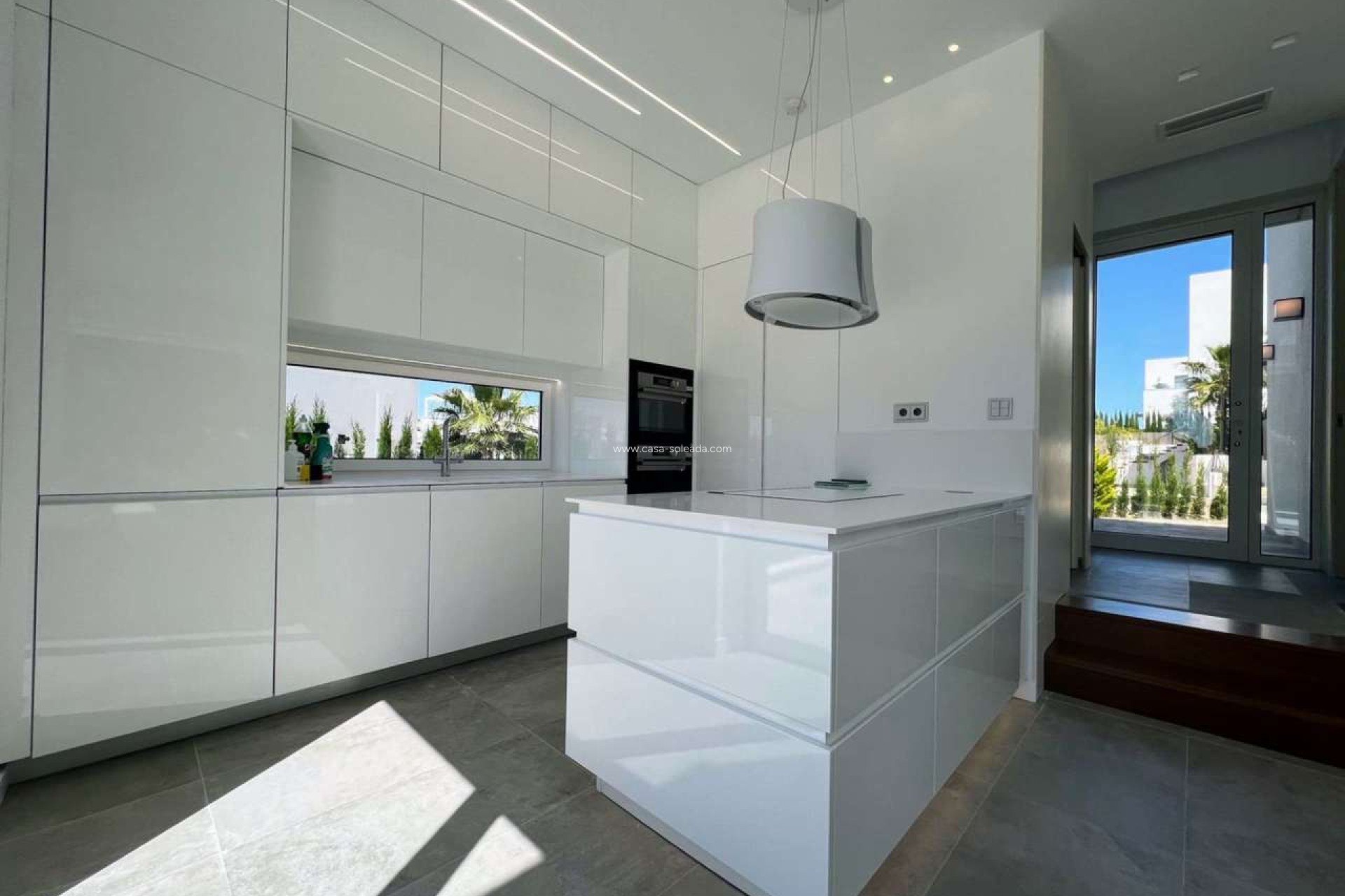 Resale - Villa - Las Colinas Golf Resort