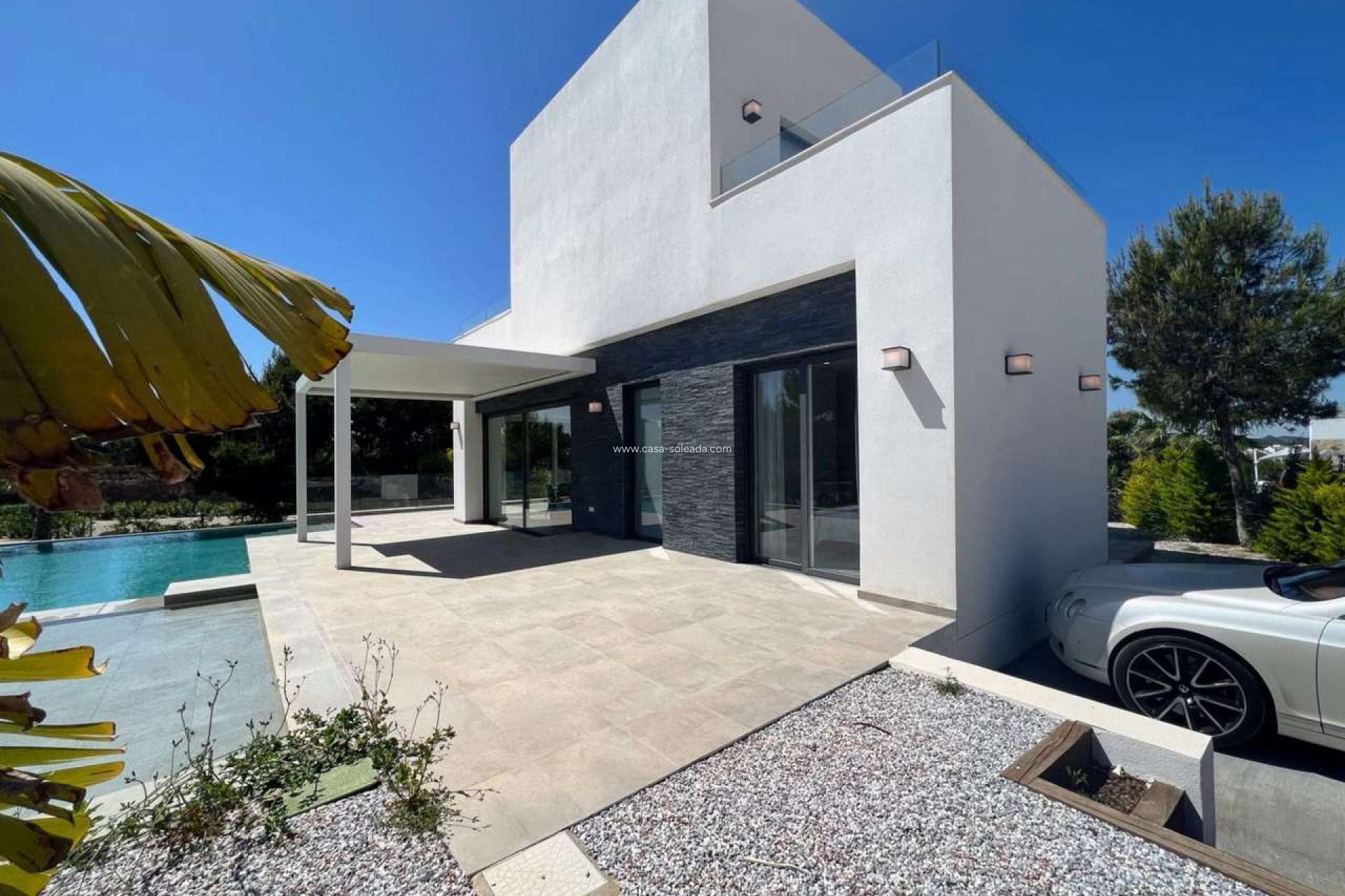Resale - Villa - Las Colinas Golf Resort