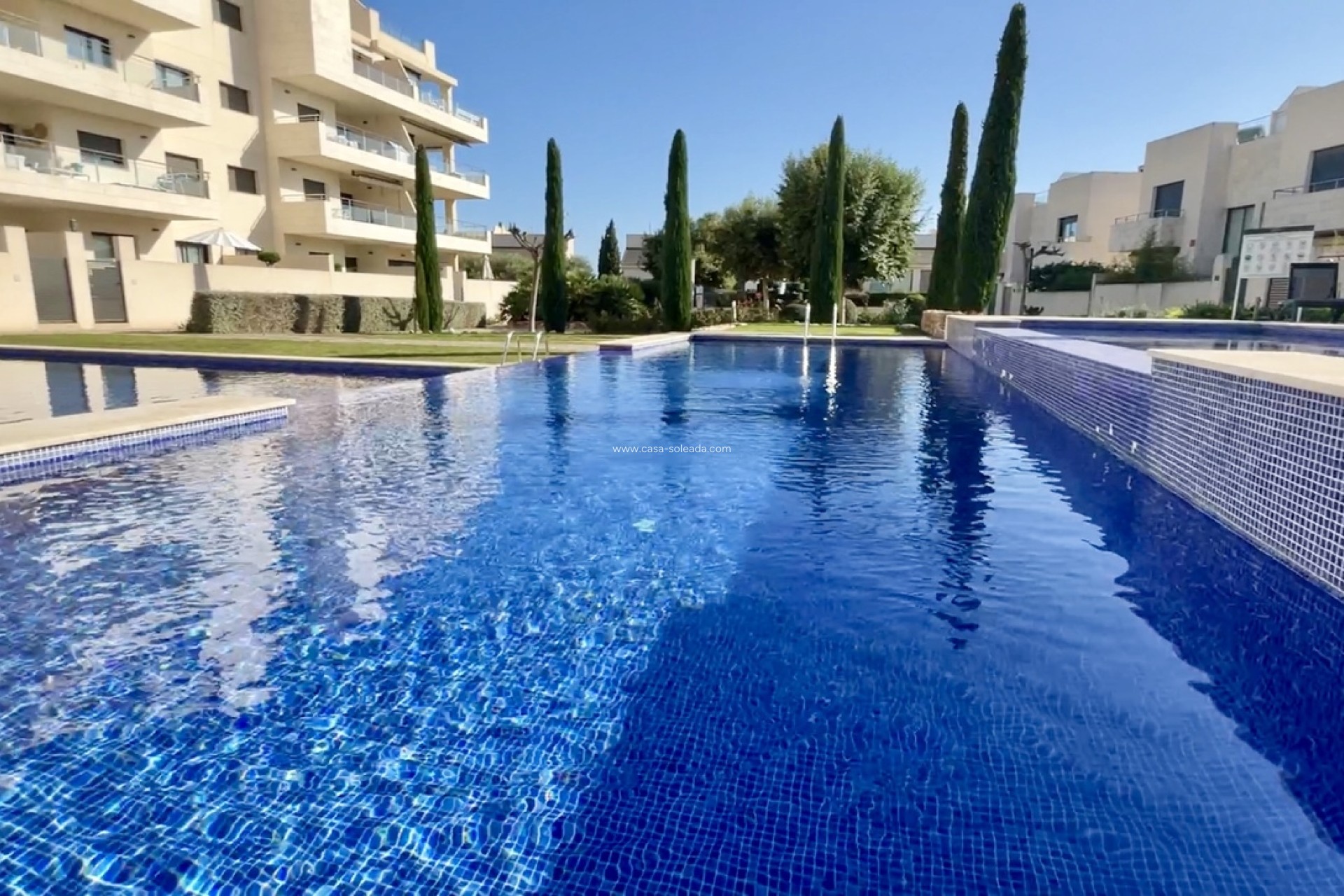 Resale - Villa - Los Dolses