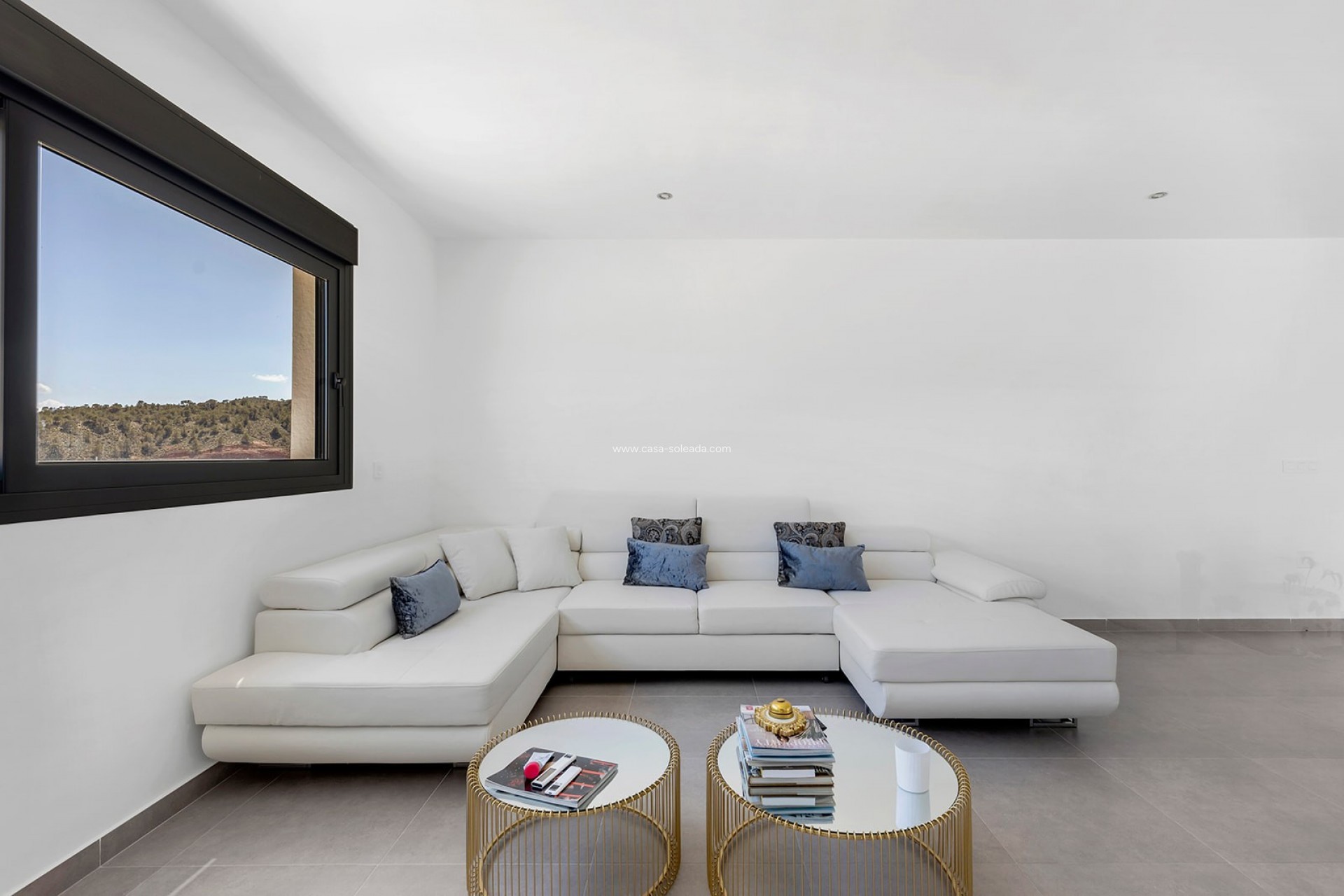 Resale - Villa - Macisvenda - Inland