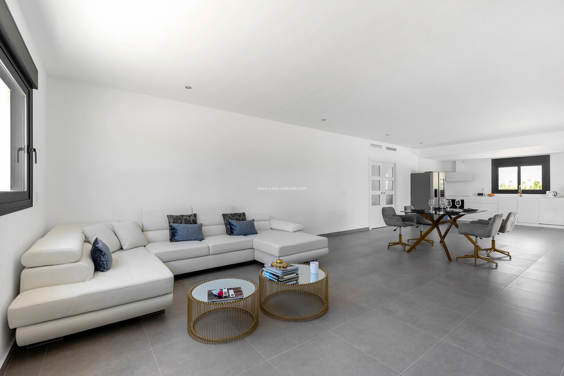 Resale - Villa - Macisvenda - Inland