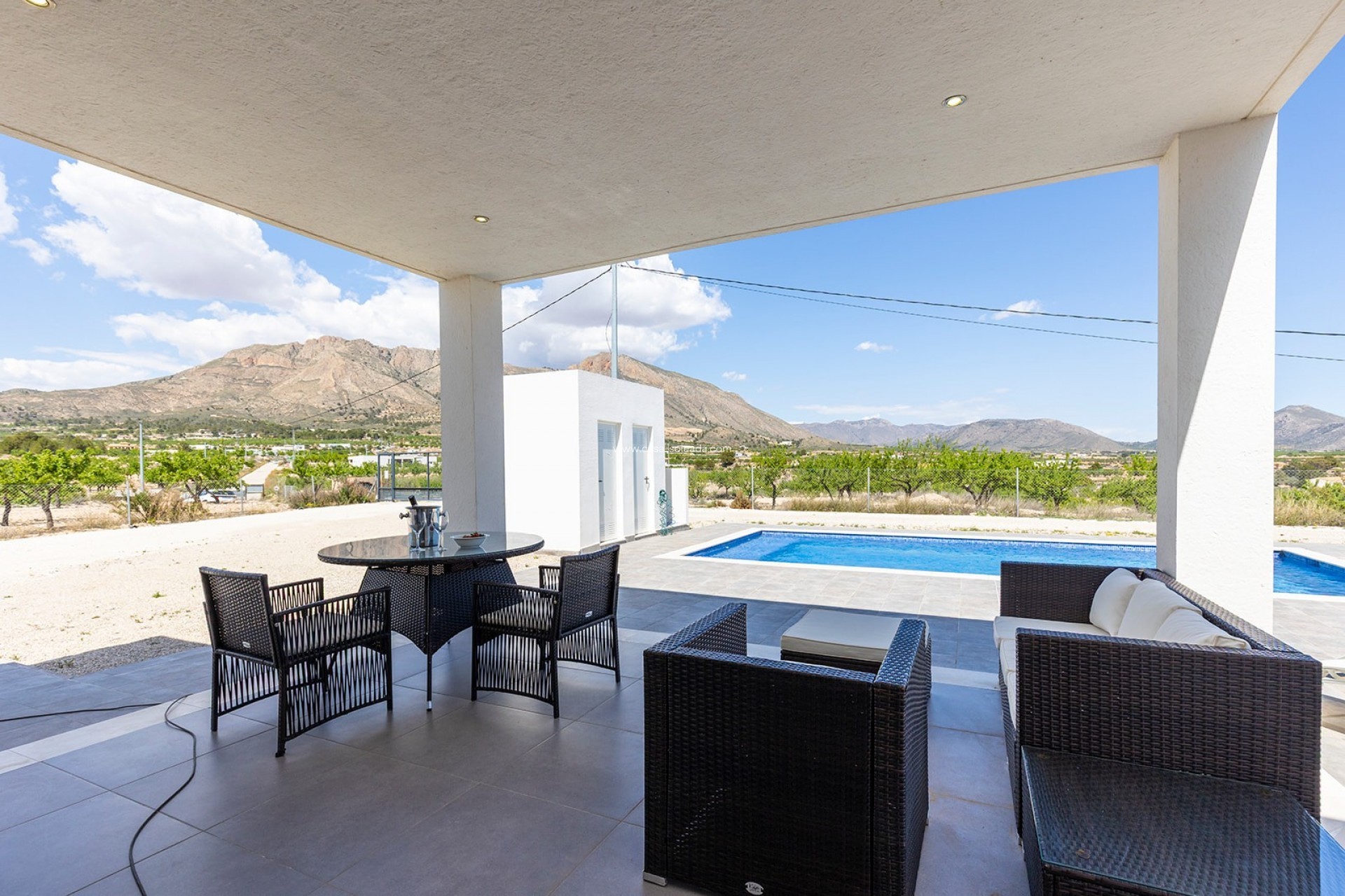 Resale - Villa - Macisvenda - Inland