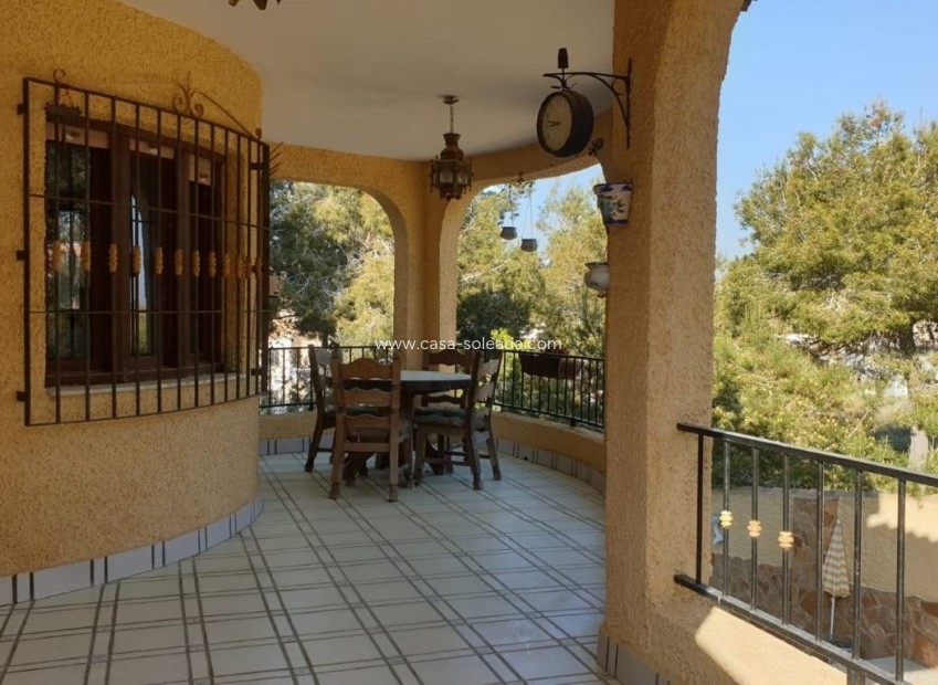 Resale - Villa - Orihuela Costa - Costa Blanca