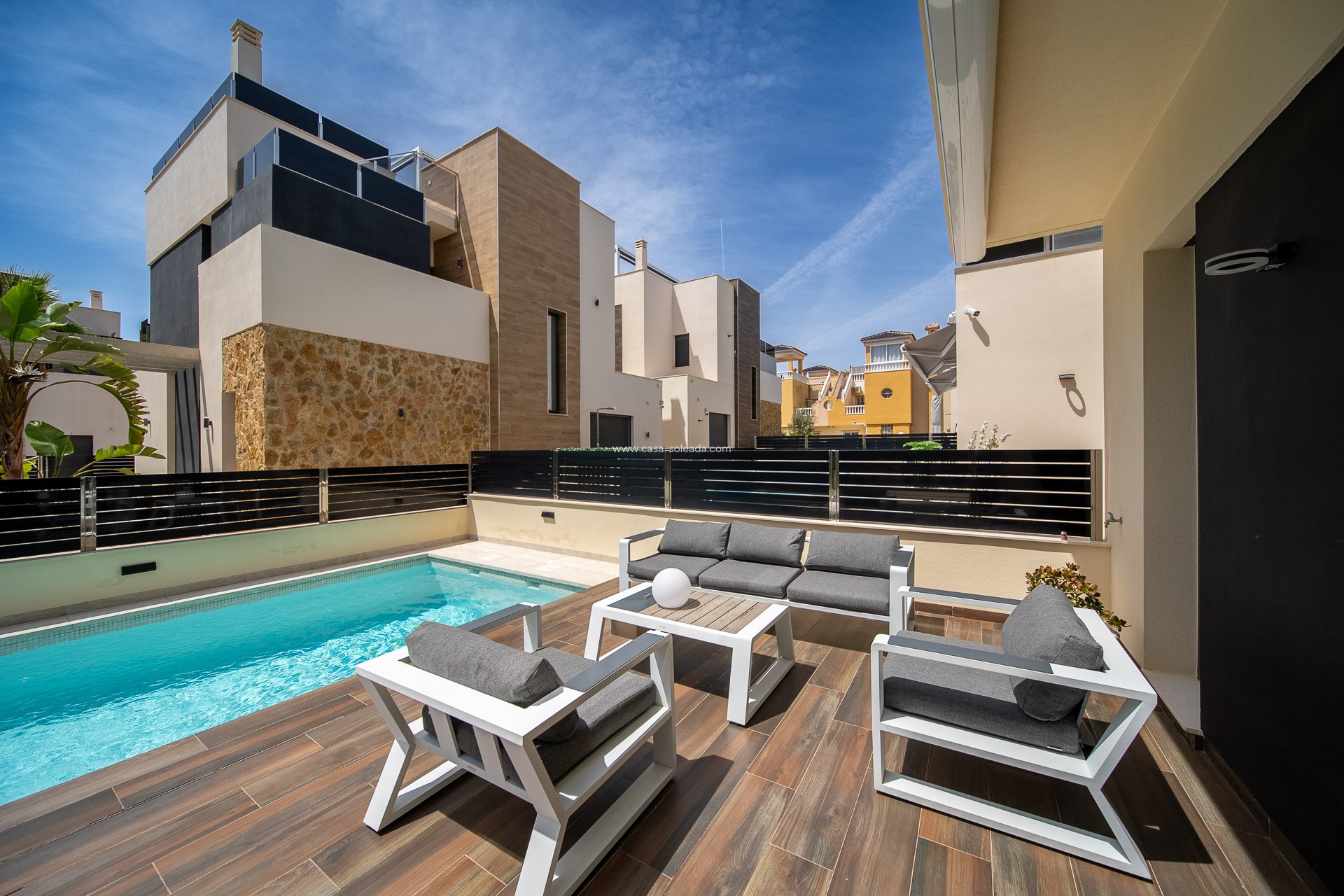 Resale - Villa - Orihuela Costa - Lomas de Cabo Roig