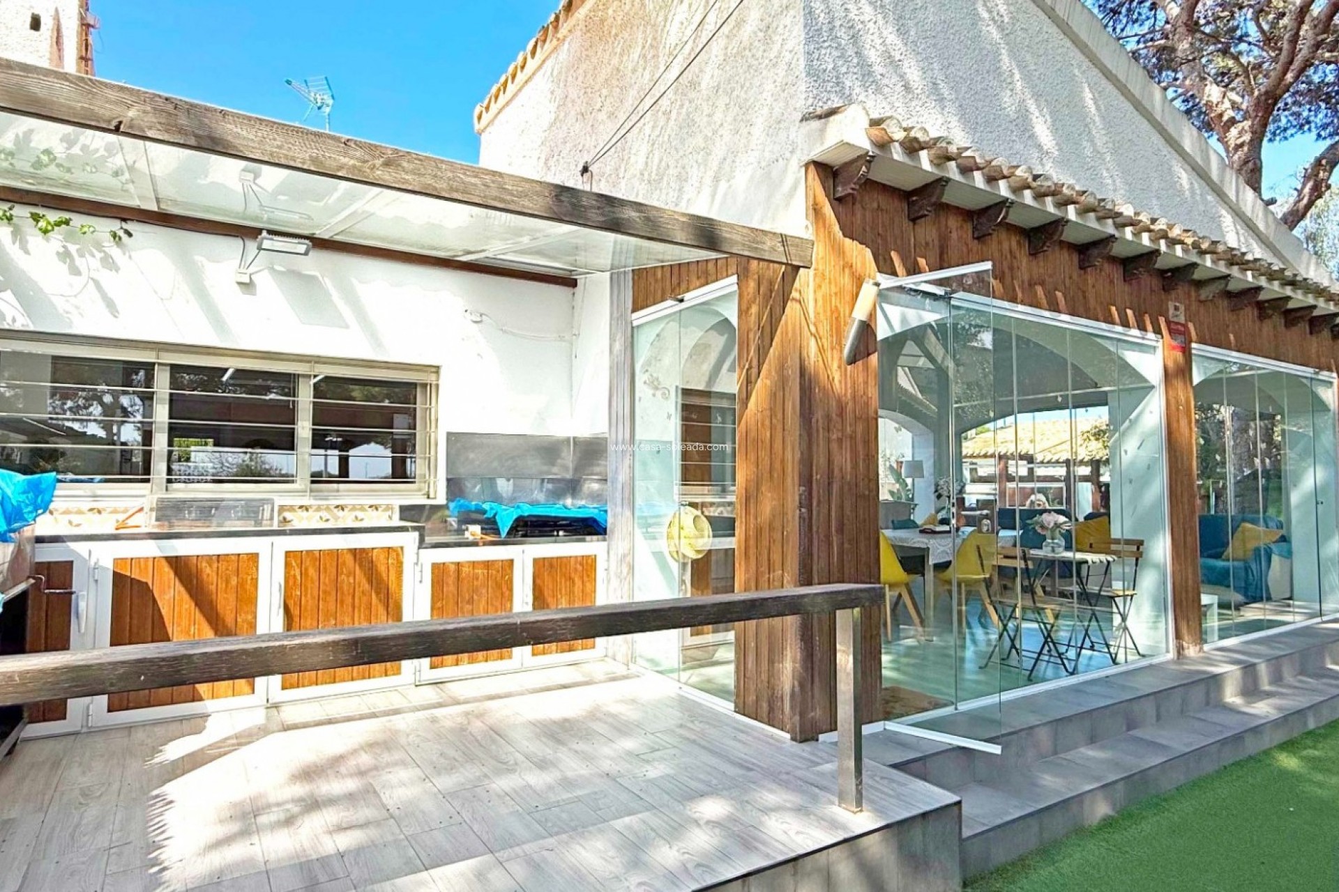 Resale - Villa - Orihuela Costa - Punta Prima