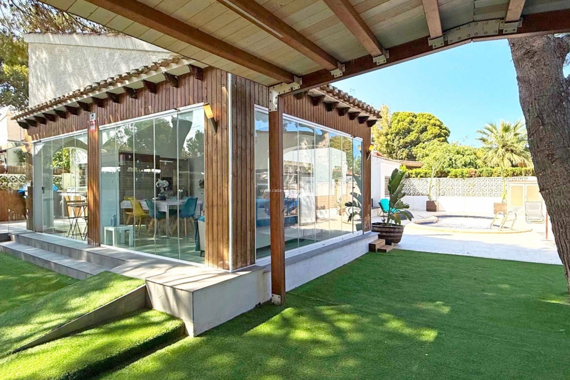 Resale - Villa - Orihuela Costa - Punta Prima