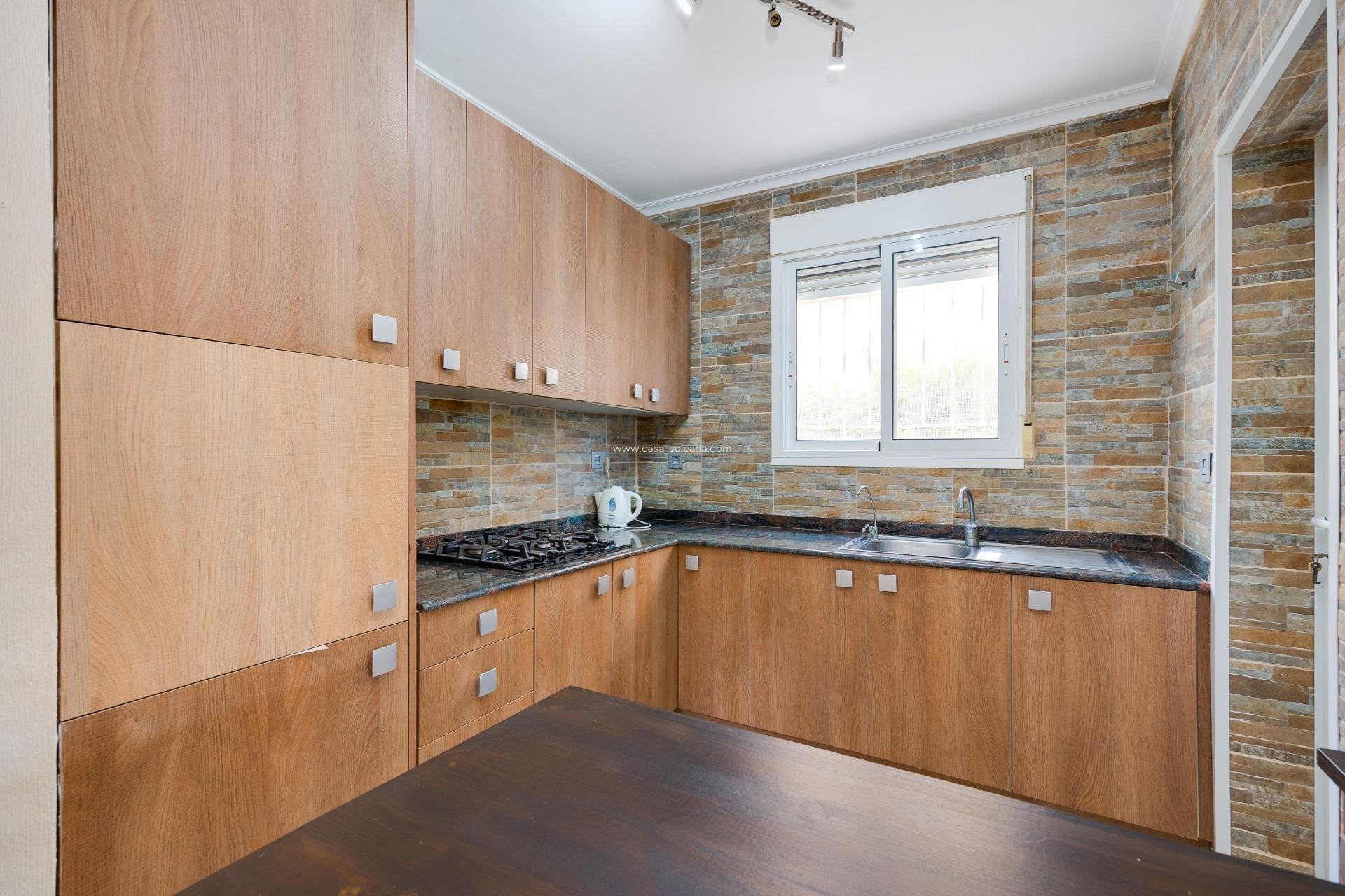 Resale - Villa - Orihuela Costa - Villamartín