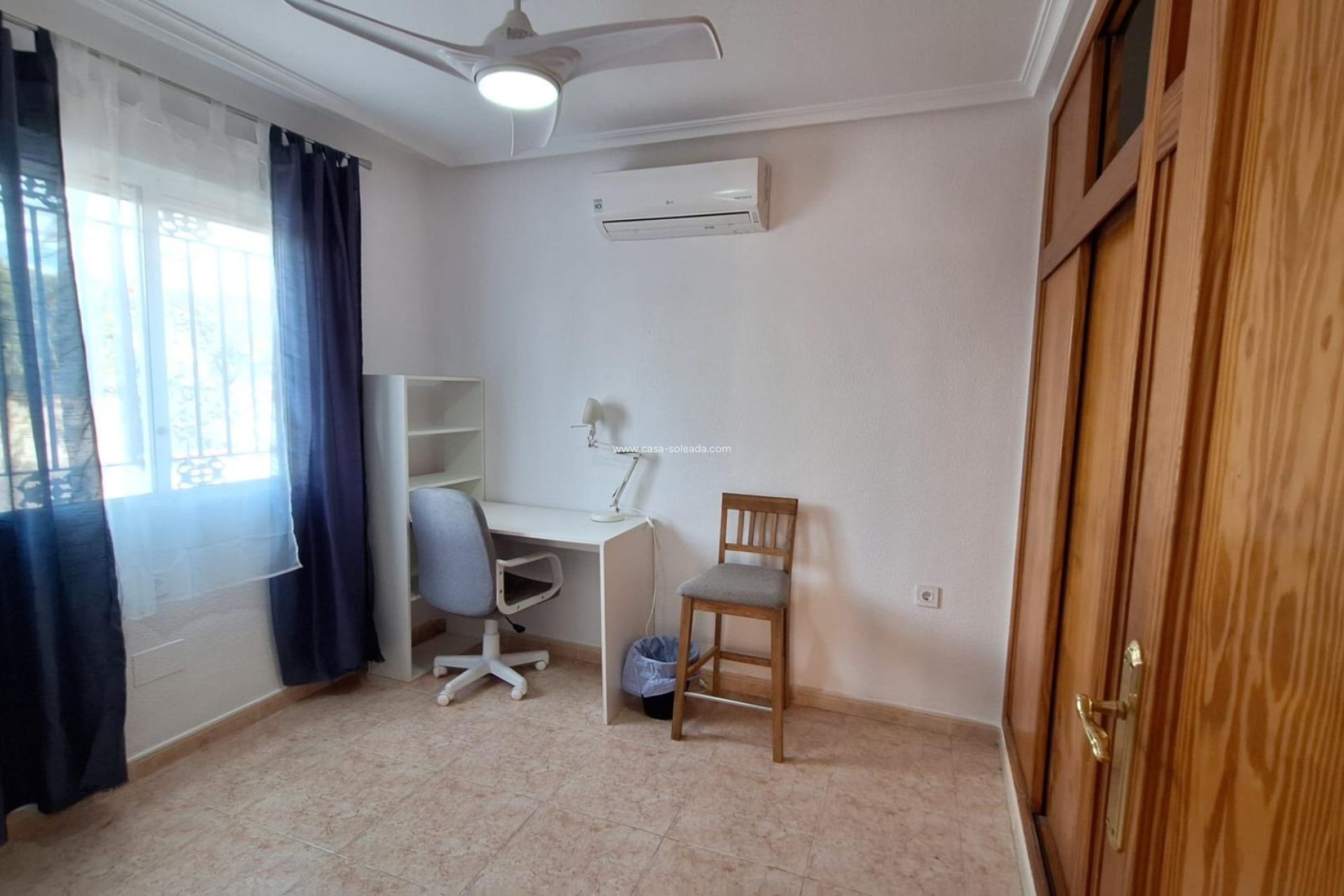 Resale - Villa - Orihuela Costa - Villamartín