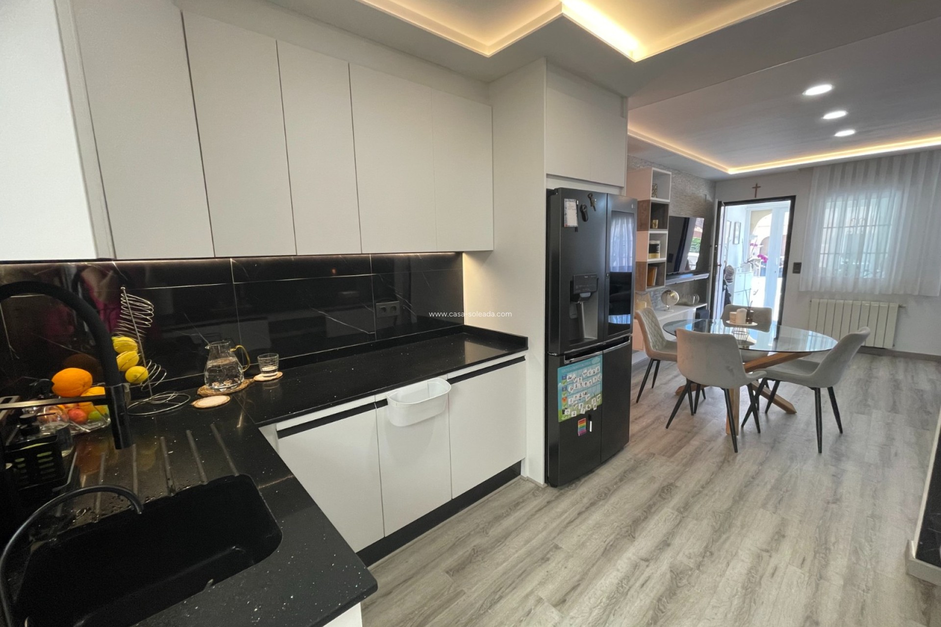 Resale - Villa - Orihuela Costa - Villamartín