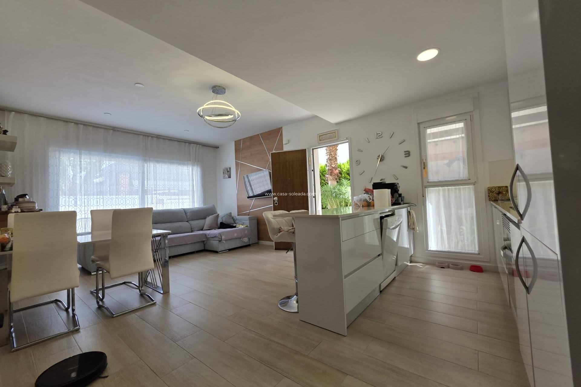 Resale - Villa - Pilar de la Horadada - Zona Pueblo