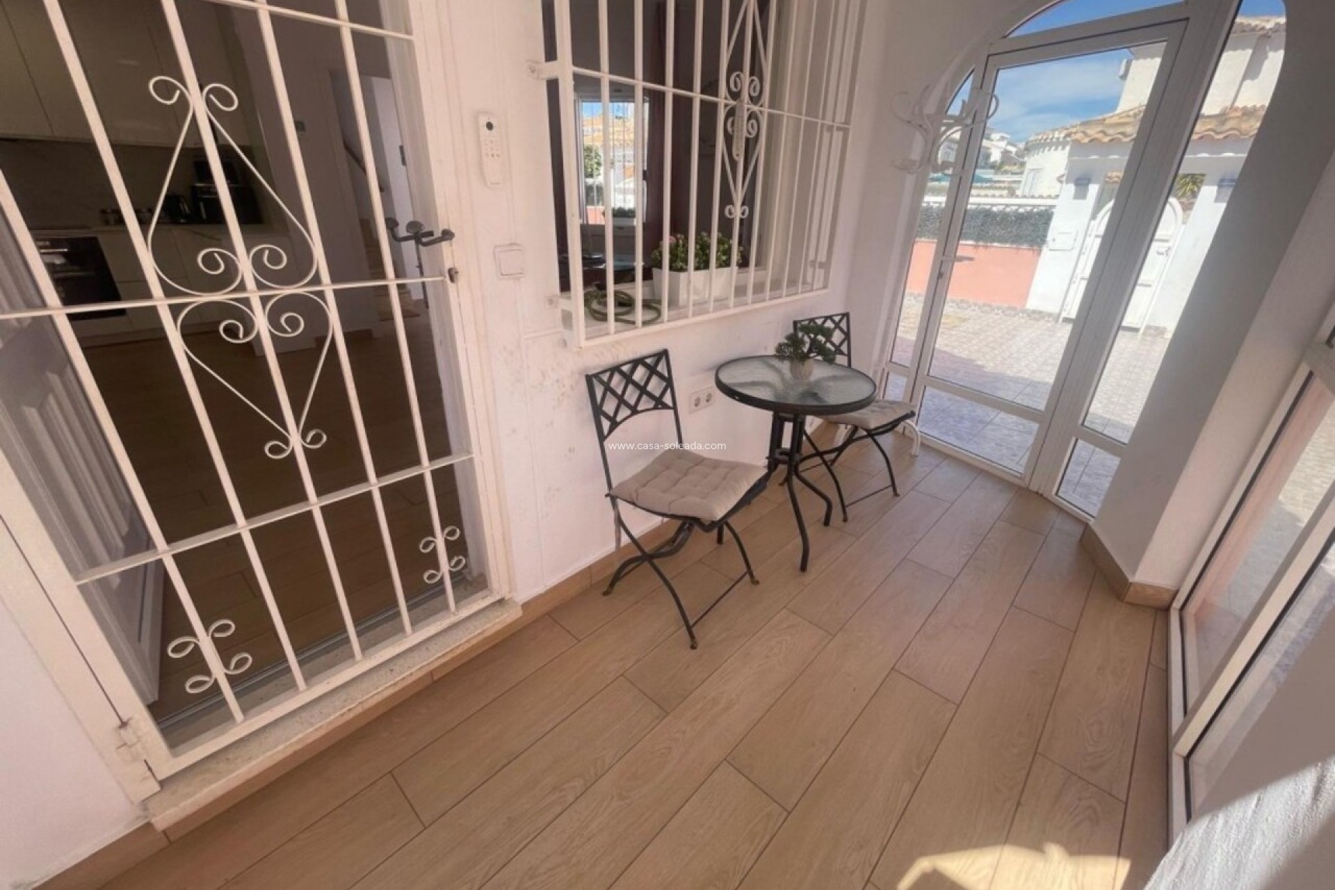 Resale - Villa - Playa Flamenca - Costa Blanca