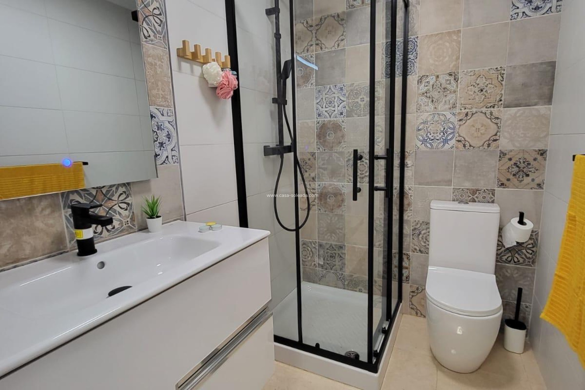 Resale - Villa - San Miguel de Salinas - Cerro del Sol