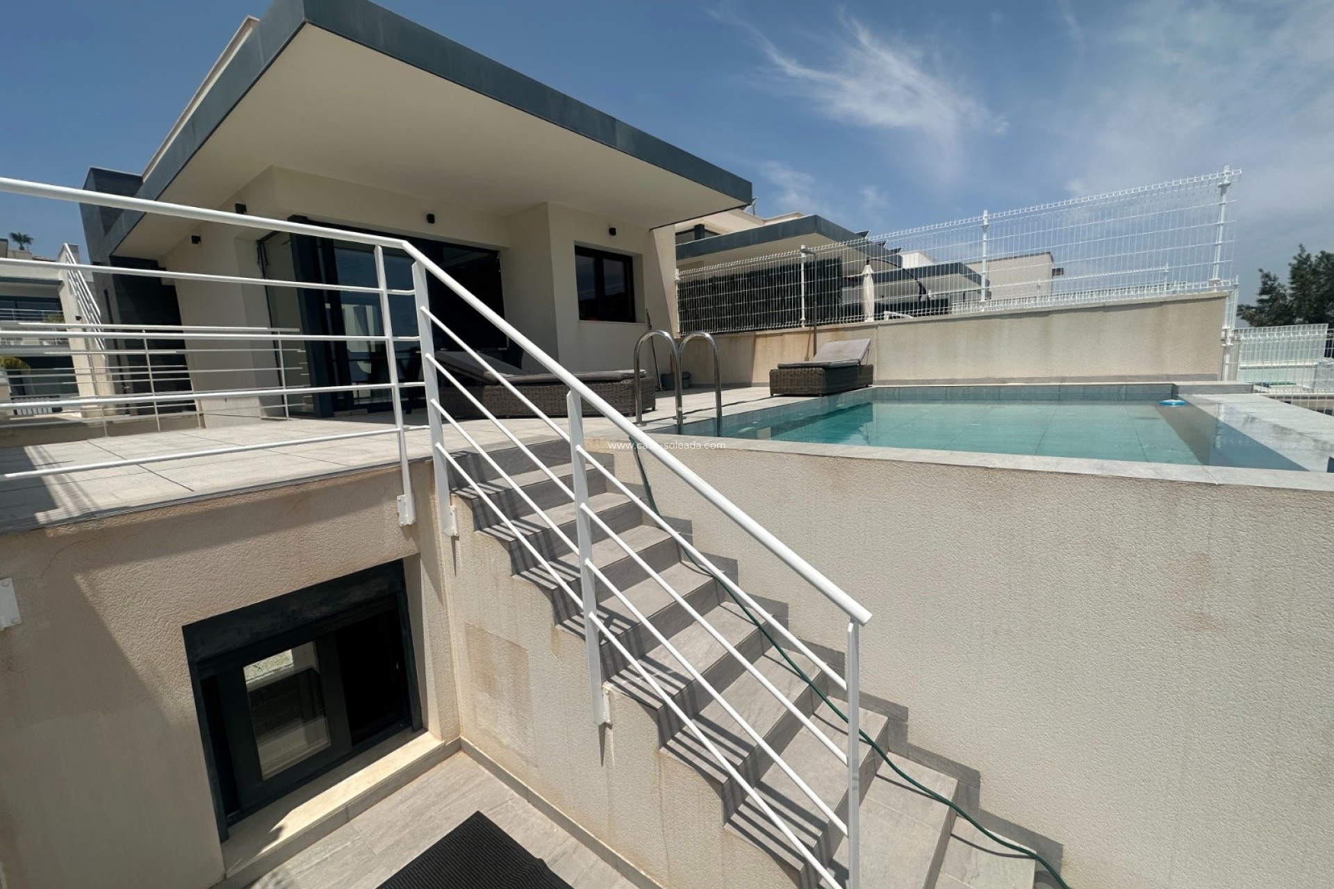 Resale - Villa - San Miguel de Salinas - Inland