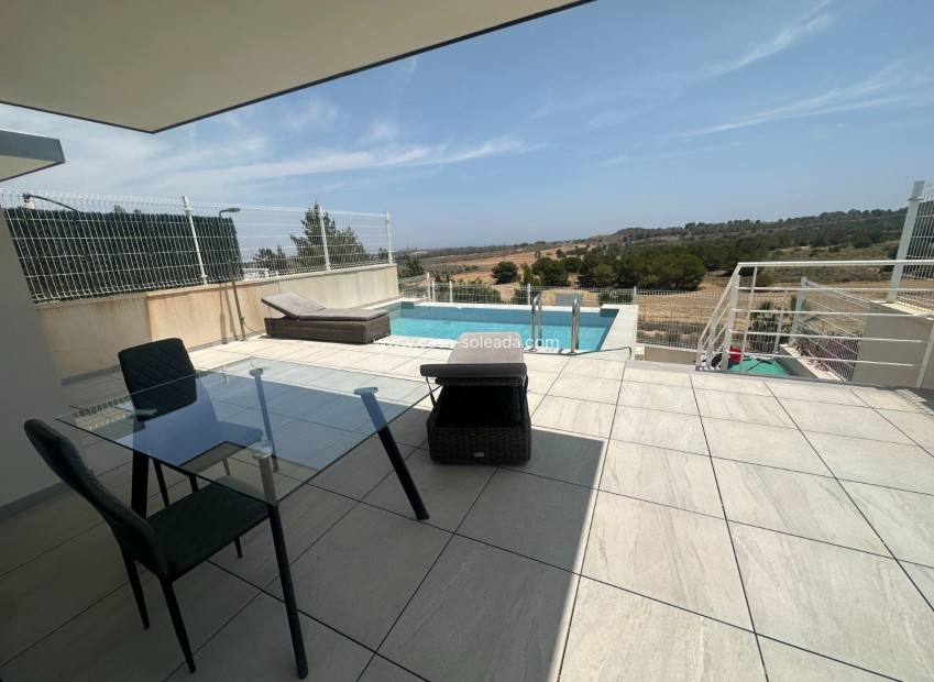 Resale - Villa - San Miguel de Salinas - Inland