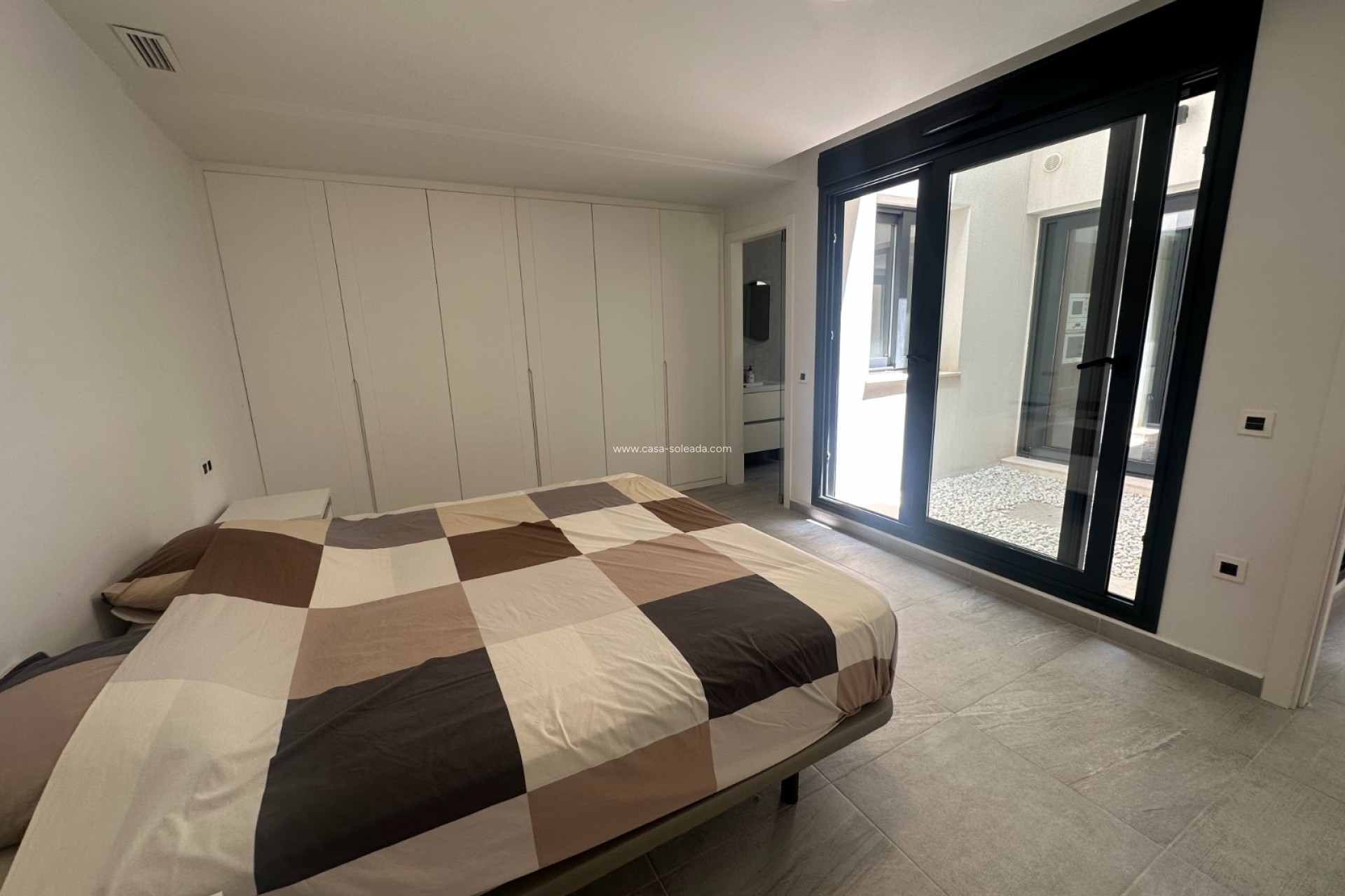 Resale - Villa - San Miguel de Salinas - Inland
