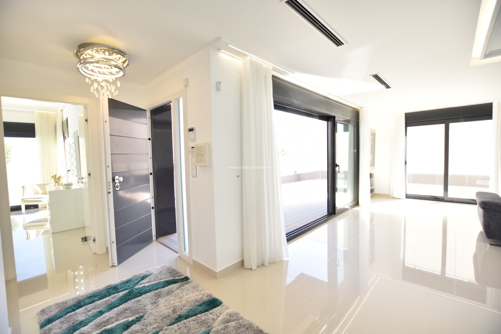 Resale - Villa - San Miguel de Salinas