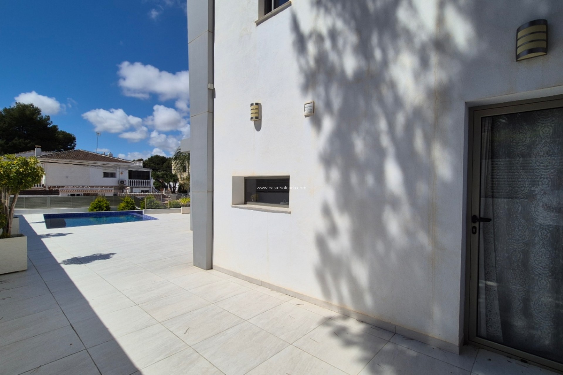Resale - Villa - Torrevieja - Costa Blanca