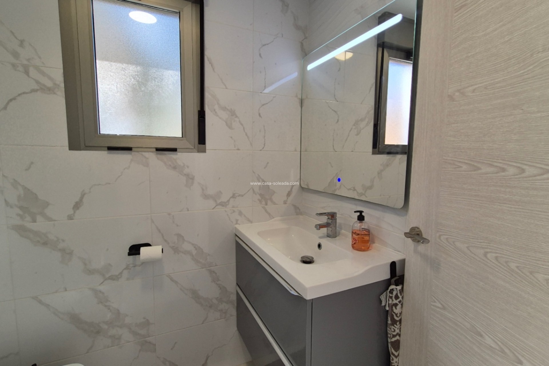Resale - Villa - Torrevieja - Costa Blanca