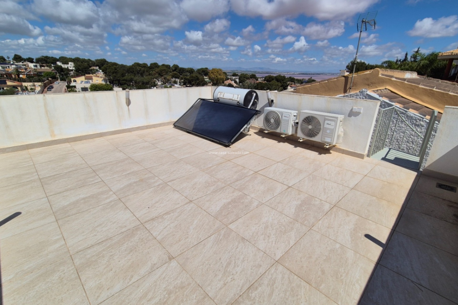 Resale - Villa - Torrevieja - Costa Blanca