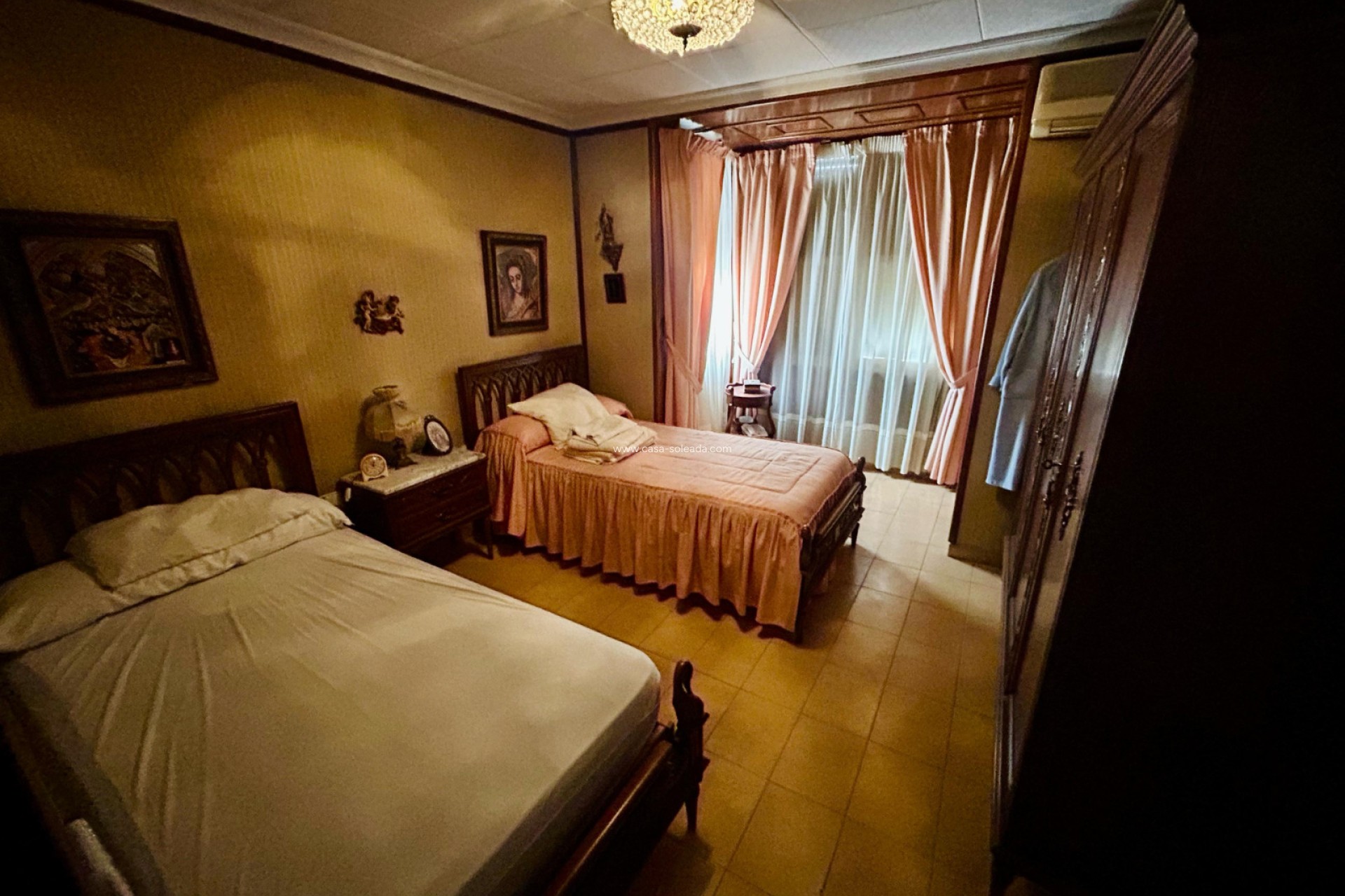 Resale - Villa - Torrevieja - Costa Blanca