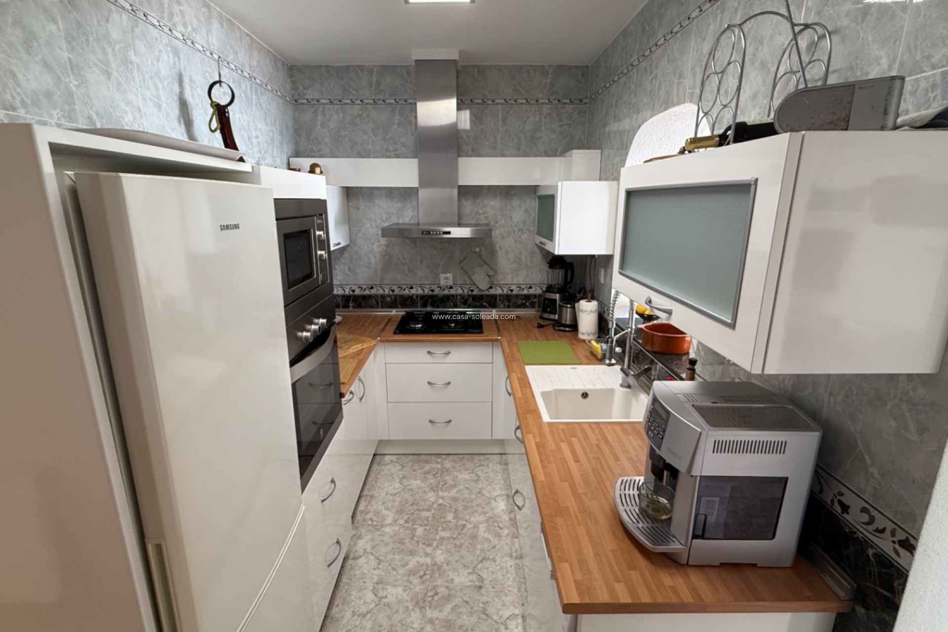 Resale - Villa - Torrevieja - Costa Blanca