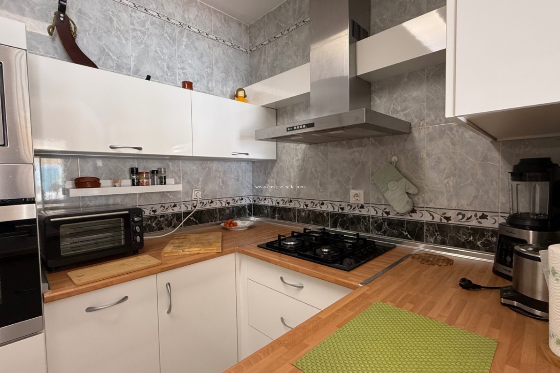 Resale - Villa - Torrevieja - Costa Blanca