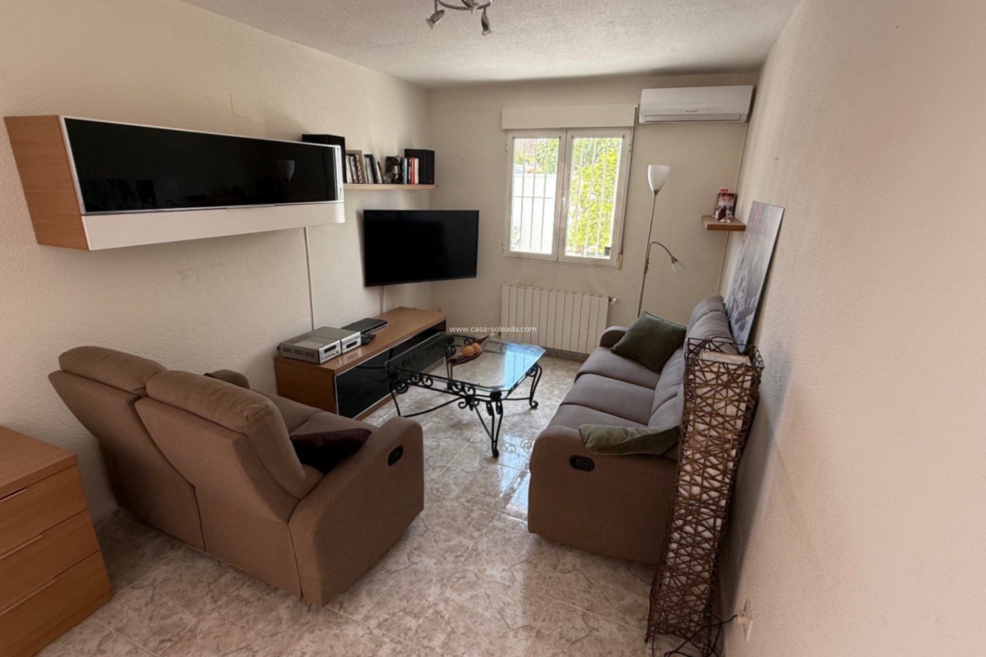Resale - Villa - Torrevieja - Costa Blanca