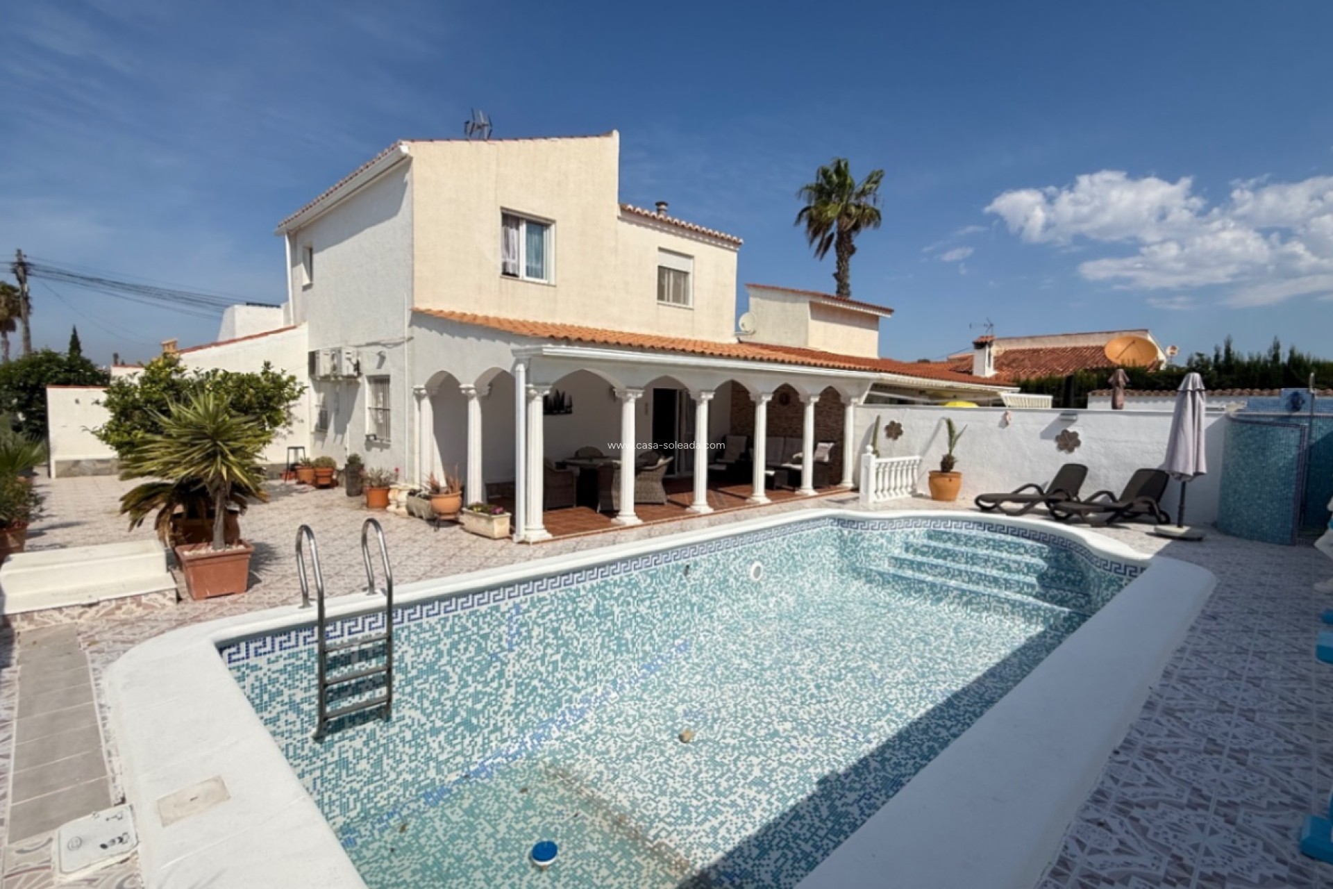 Resale - Villa - Torrevieja - Costa Blanca