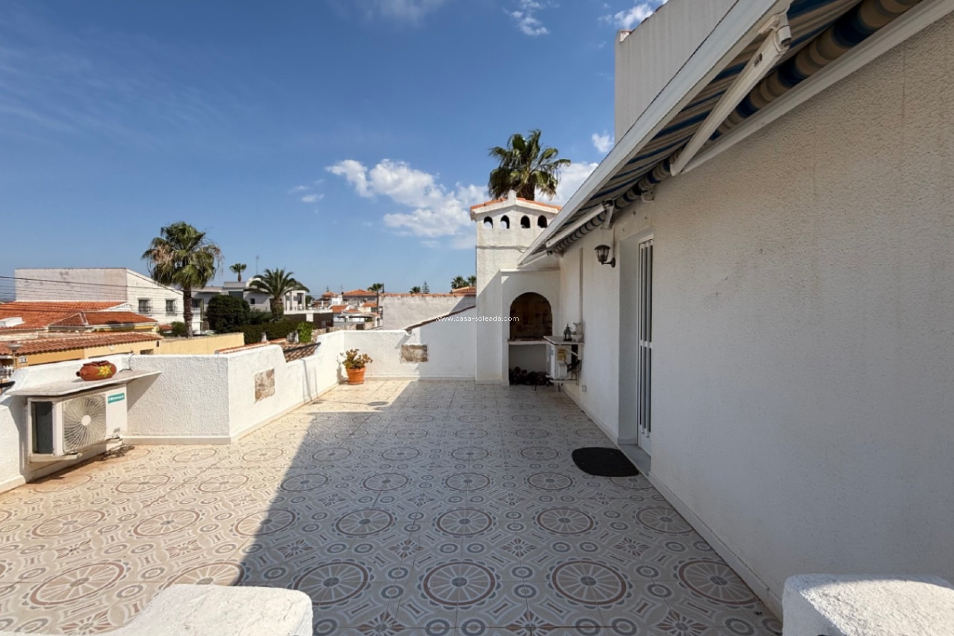 Resale - Villa - Torrevieja - Costa Blanca