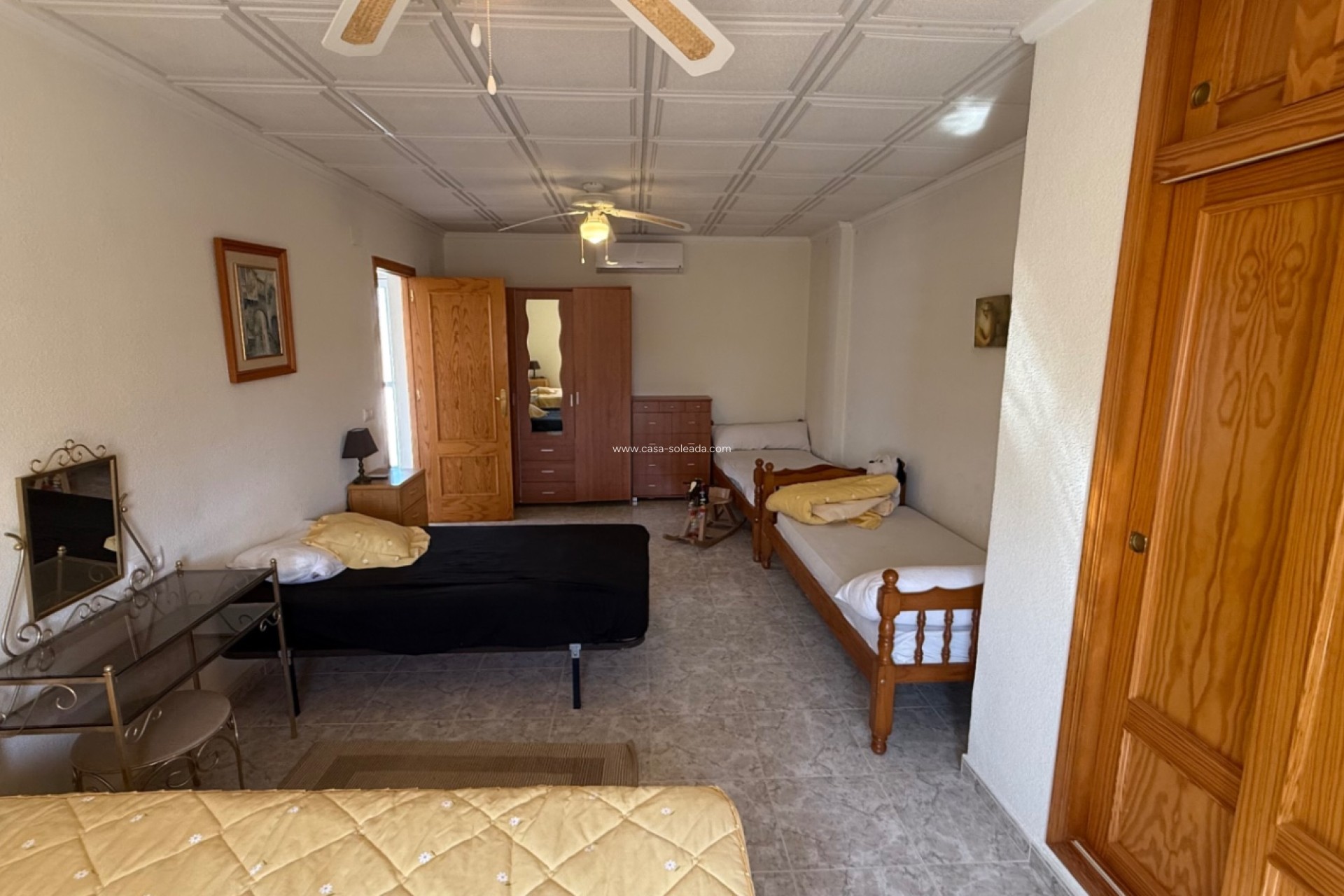Resale - Villa - Torrevieja - Costa Blanca
