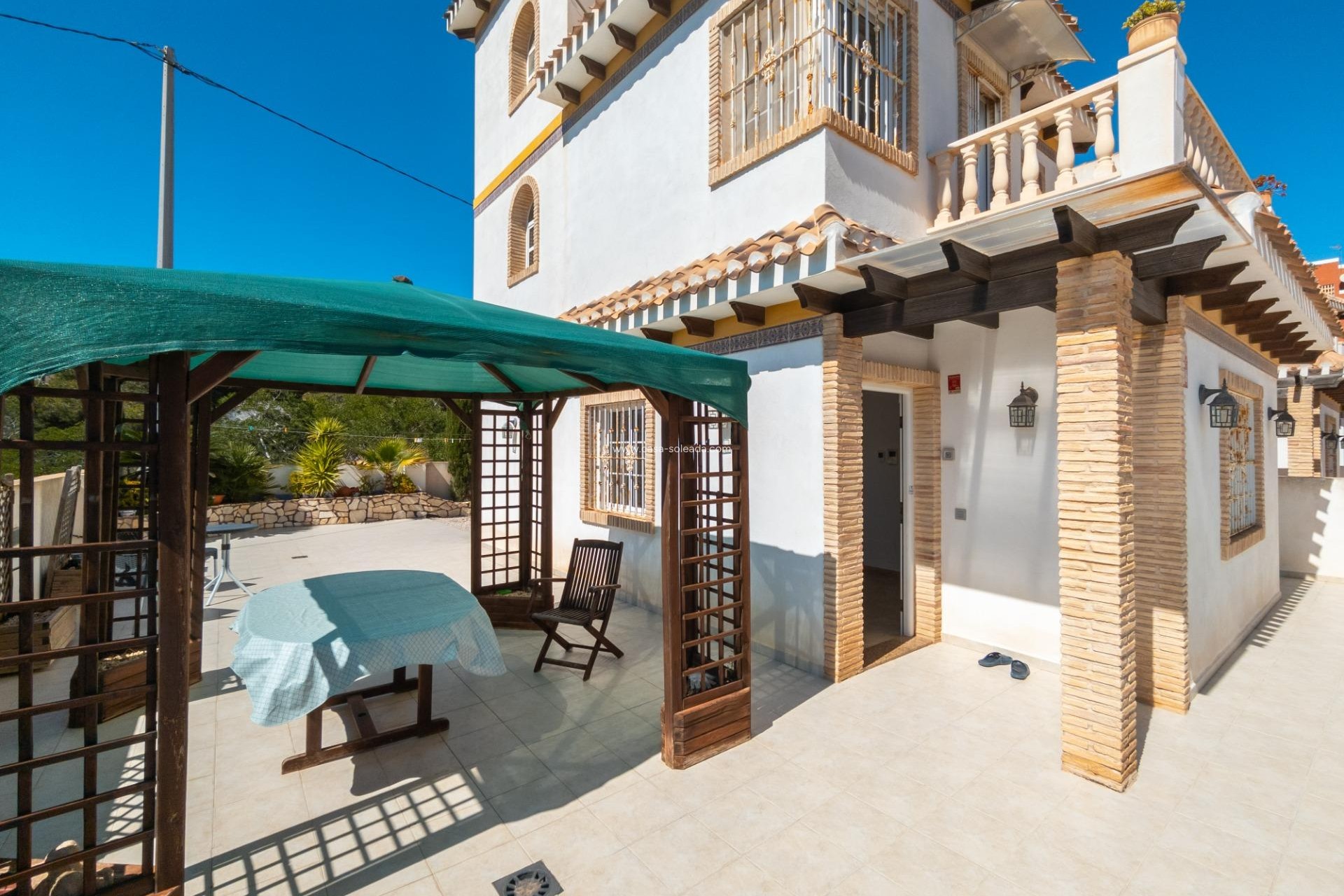 Resale - Villa - Torrevieja - La Mata