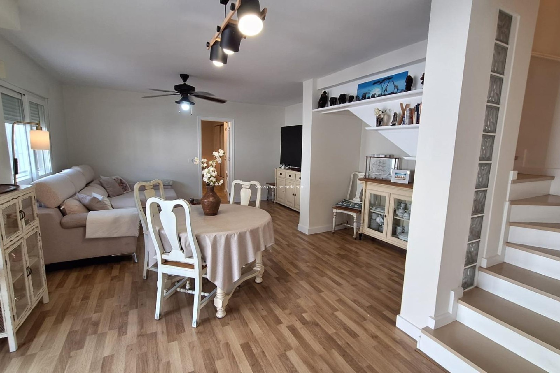 Resale - Villa - Torrevieja - Los Balcones