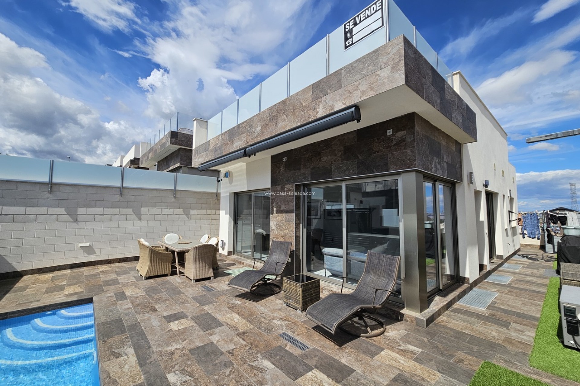 Resale - Villa - Villamartin - Villamartín