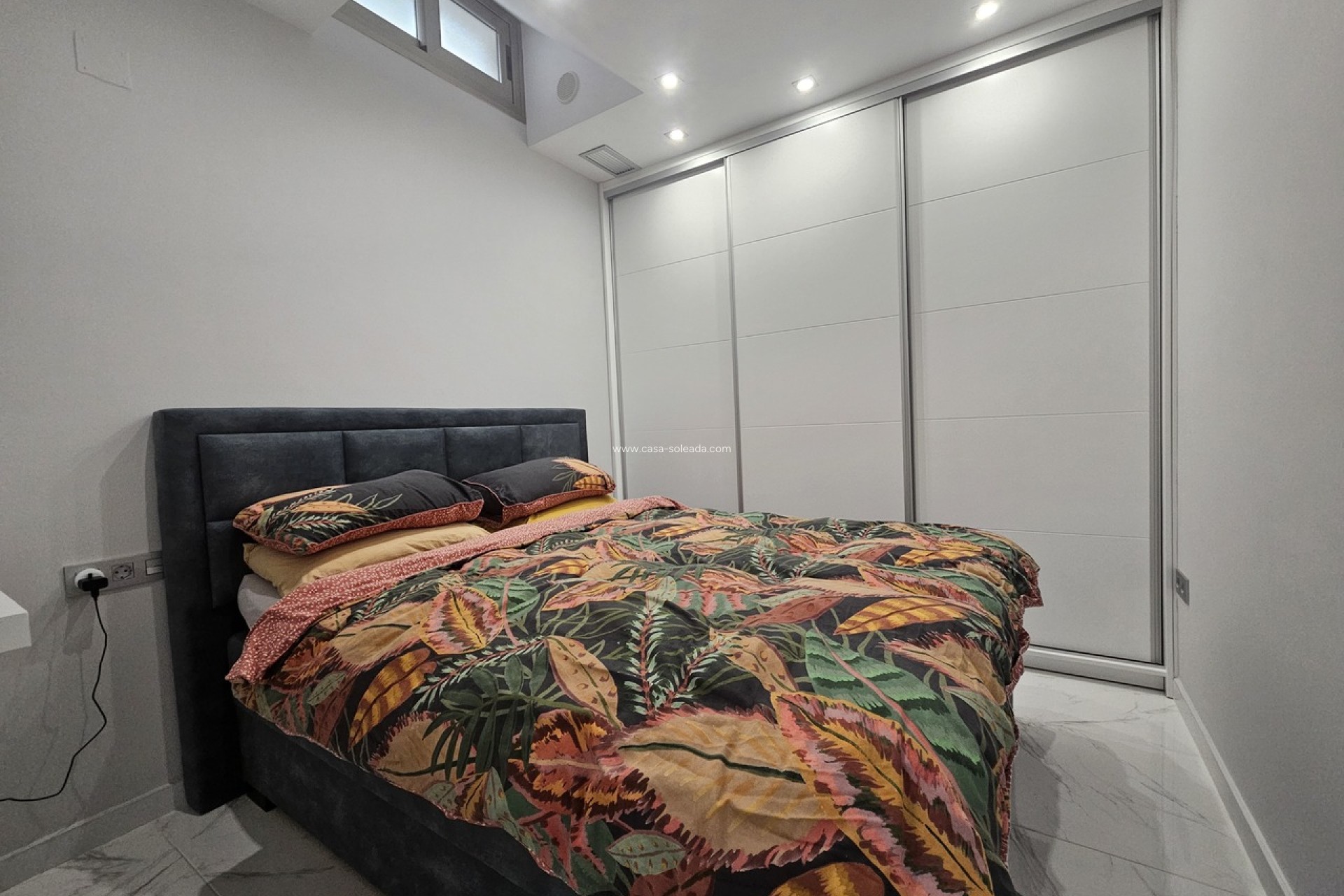 Resale - Villa - Villamartin - Villamartín