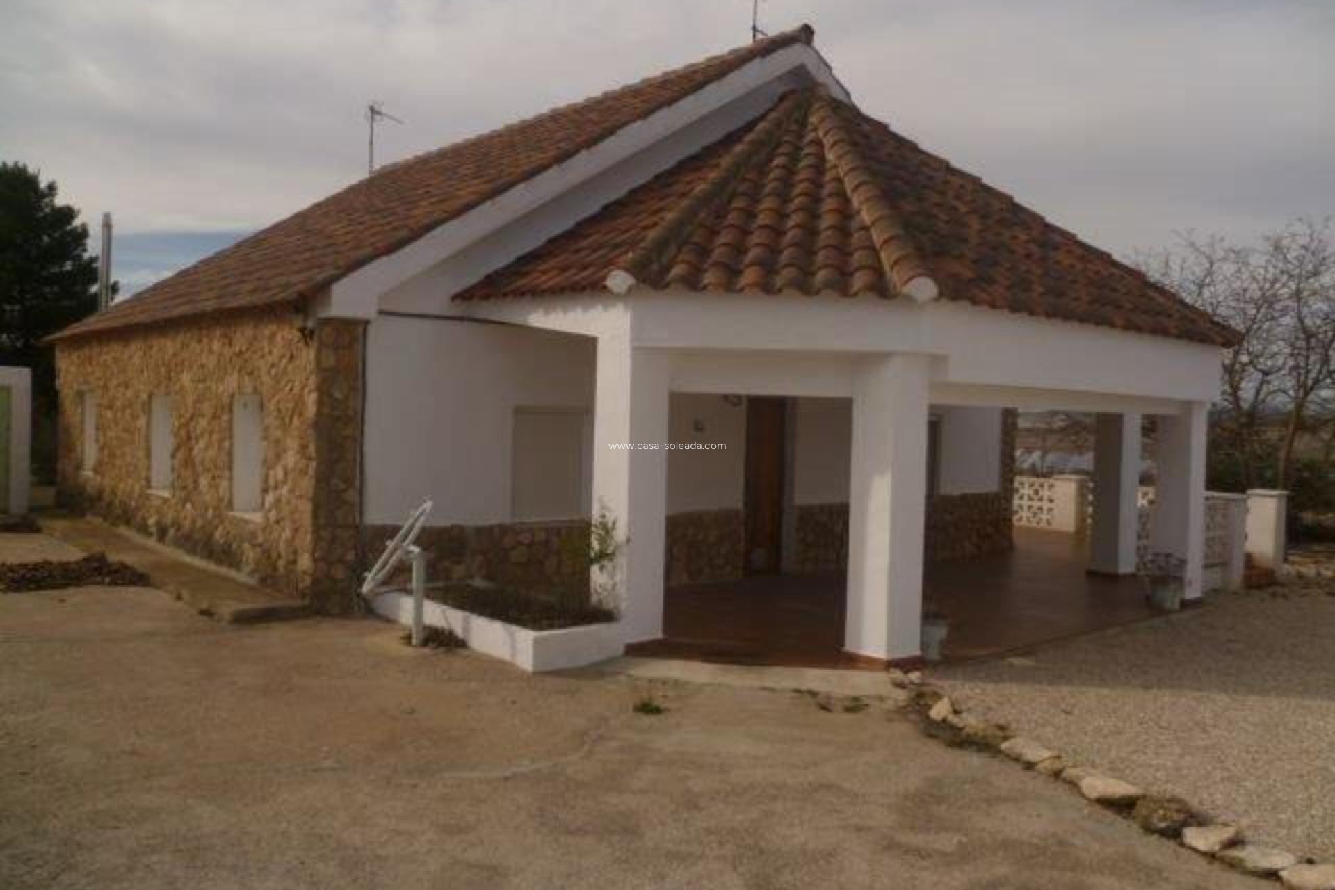 Resale - Villa - Yecla