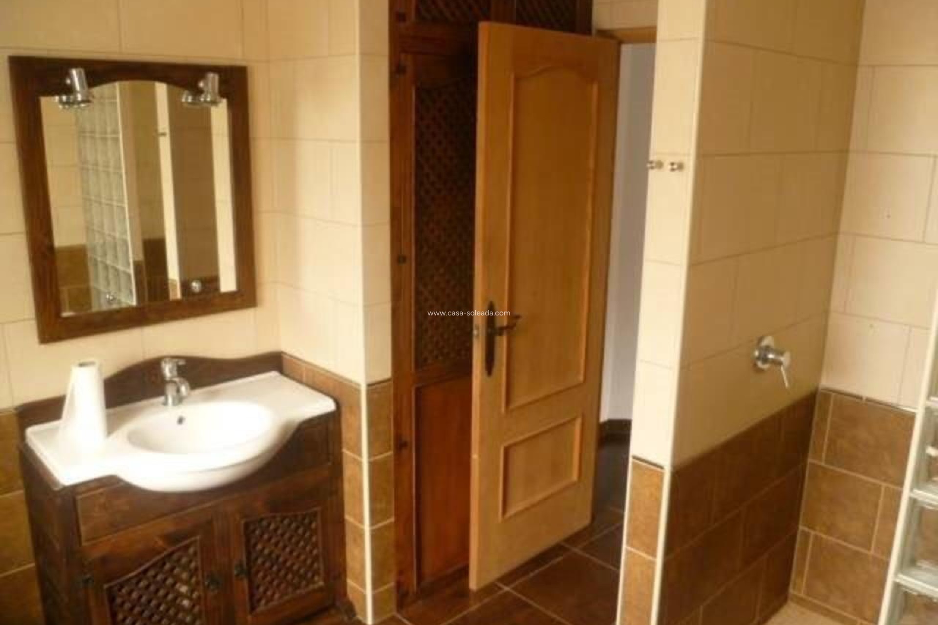 Resale - Villa - Yecla