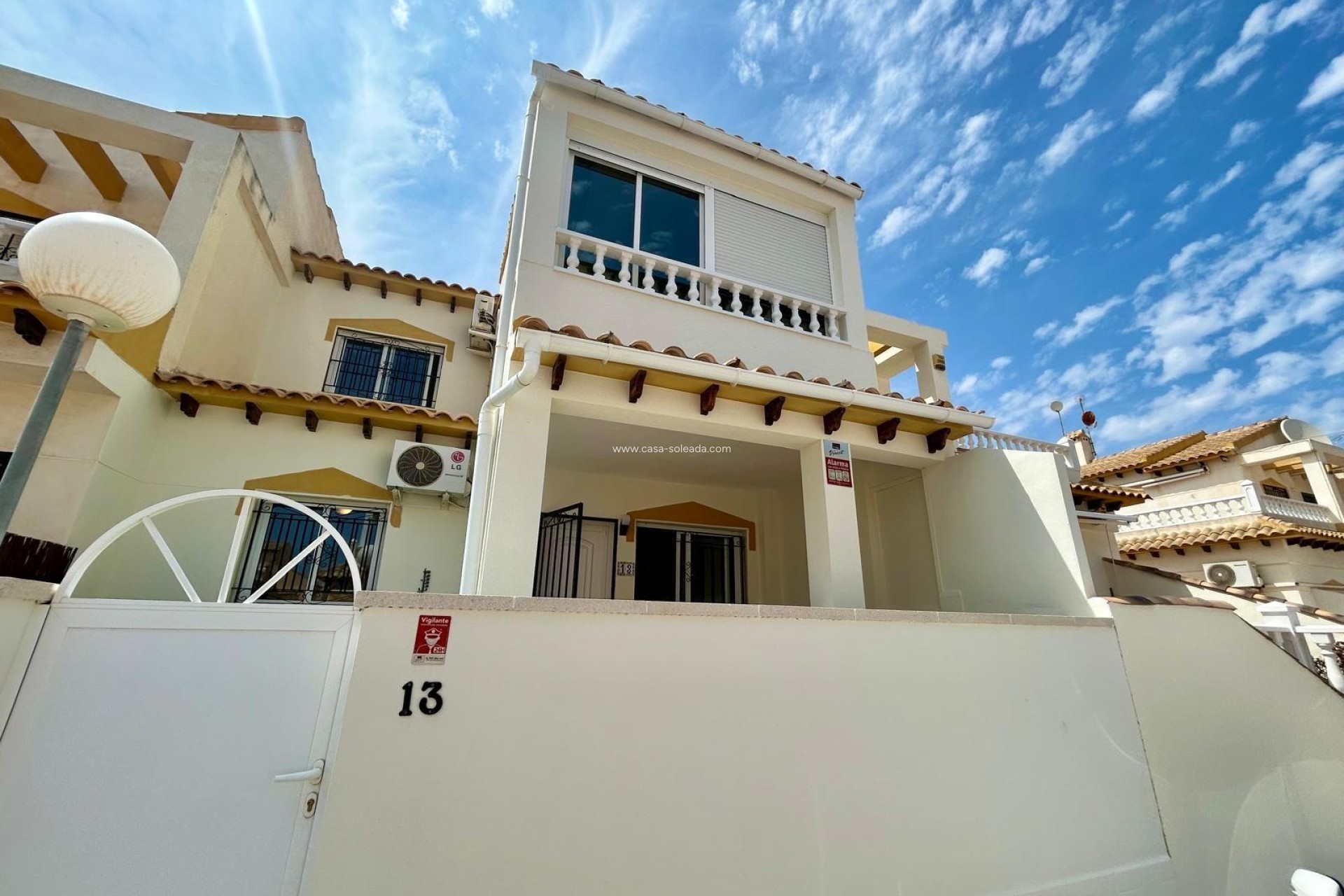 Reventa - Adosado - Orihuela - Urbanización Perla del Mar