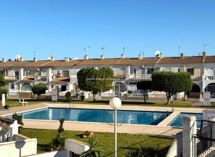 Reventa - Adosado - Torrevieja - Center