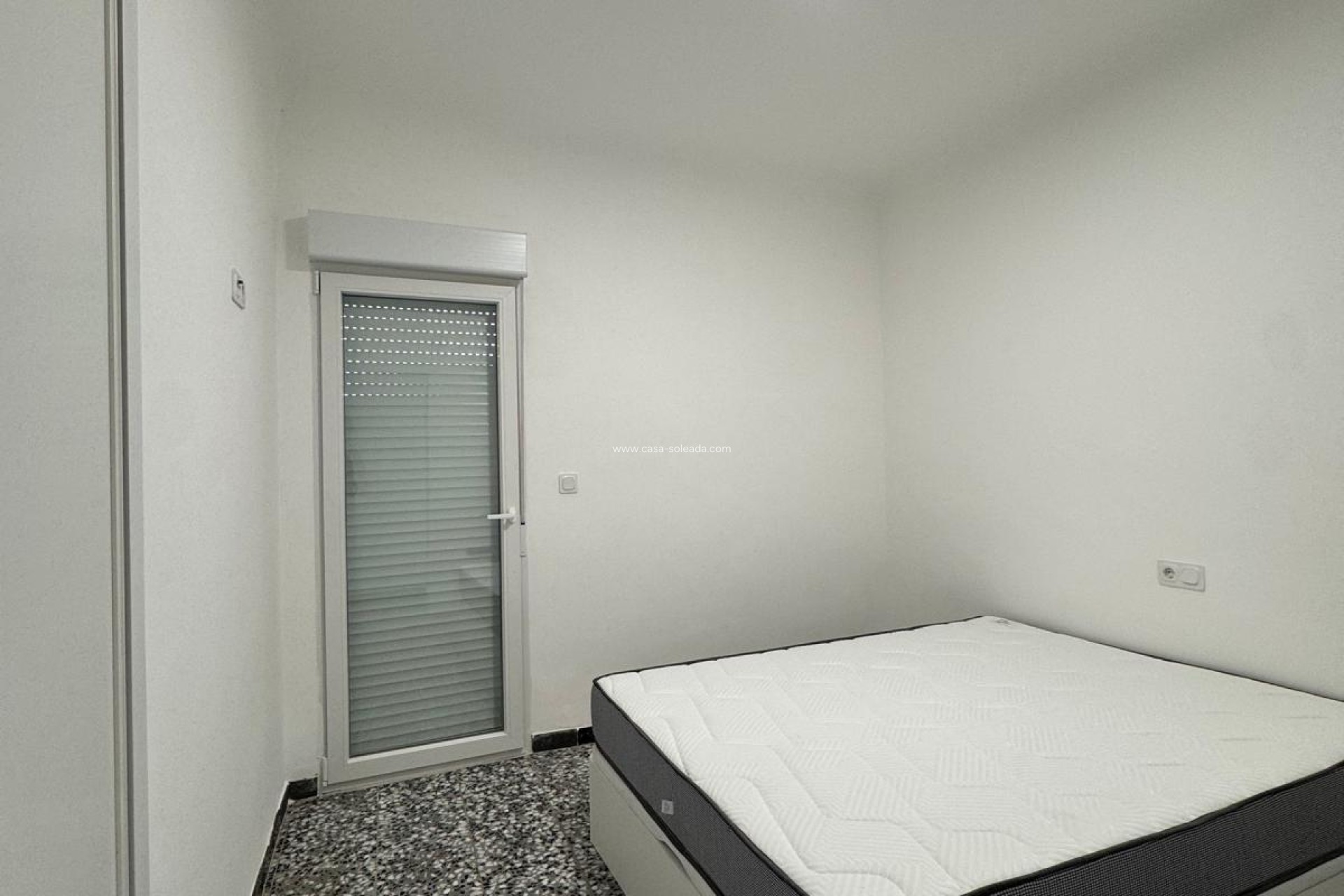 Reventa - Adosado - Torrevieja - Center