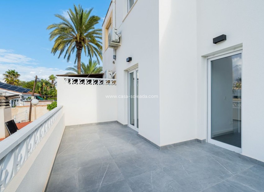 Reventa - Adosado - Torrevieja