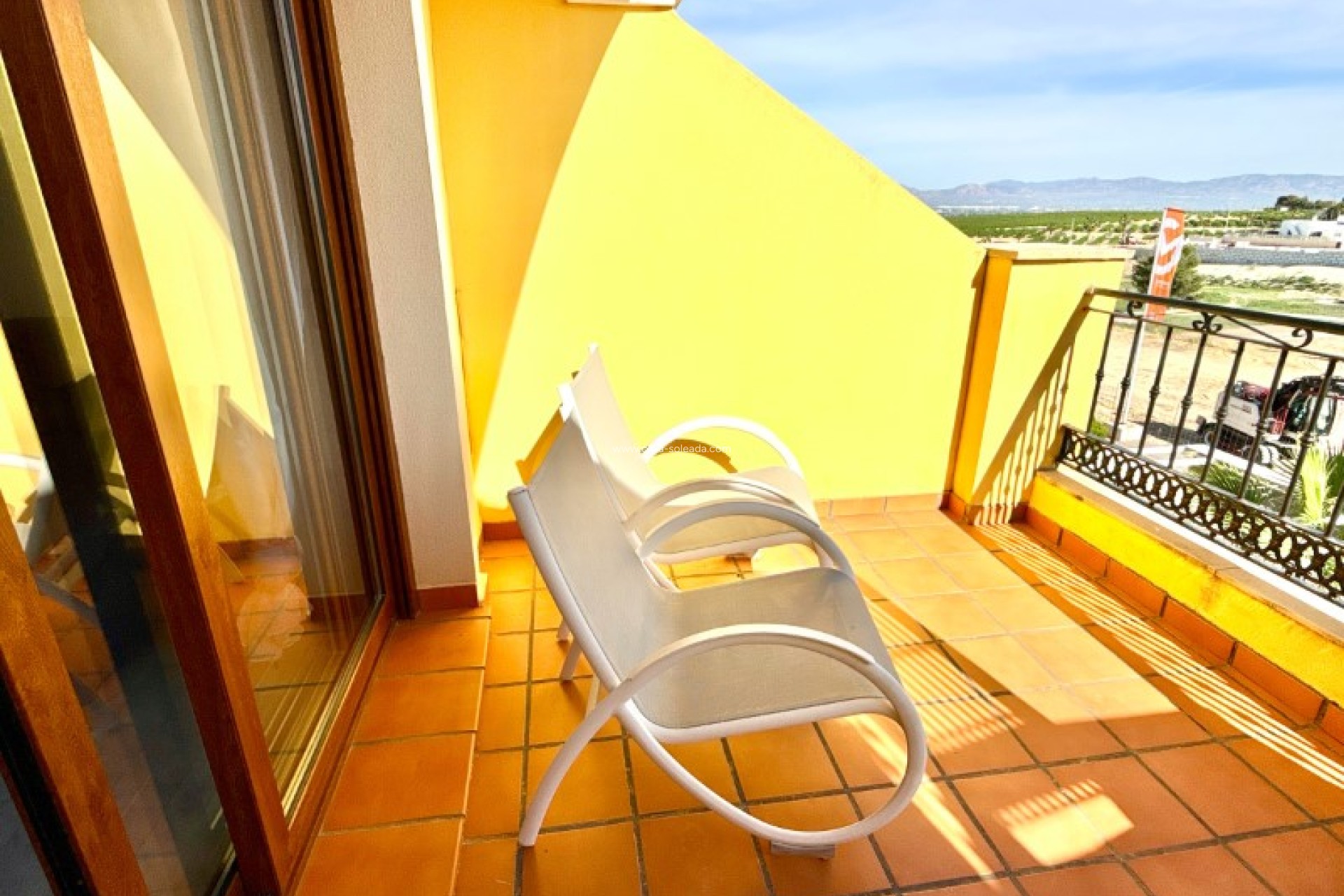 Reventa - Apartamento / piso - Algorfa