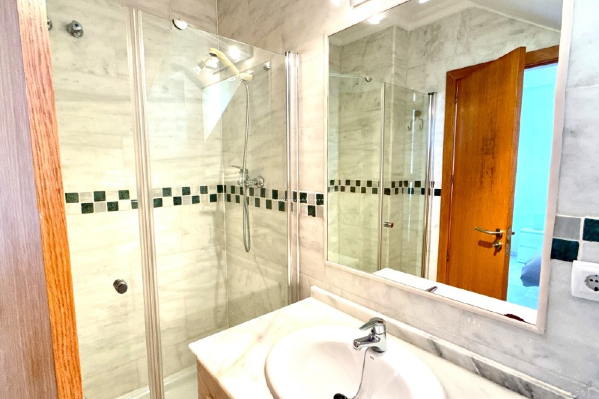 Reventa - Apartamento / piso - Algorfa